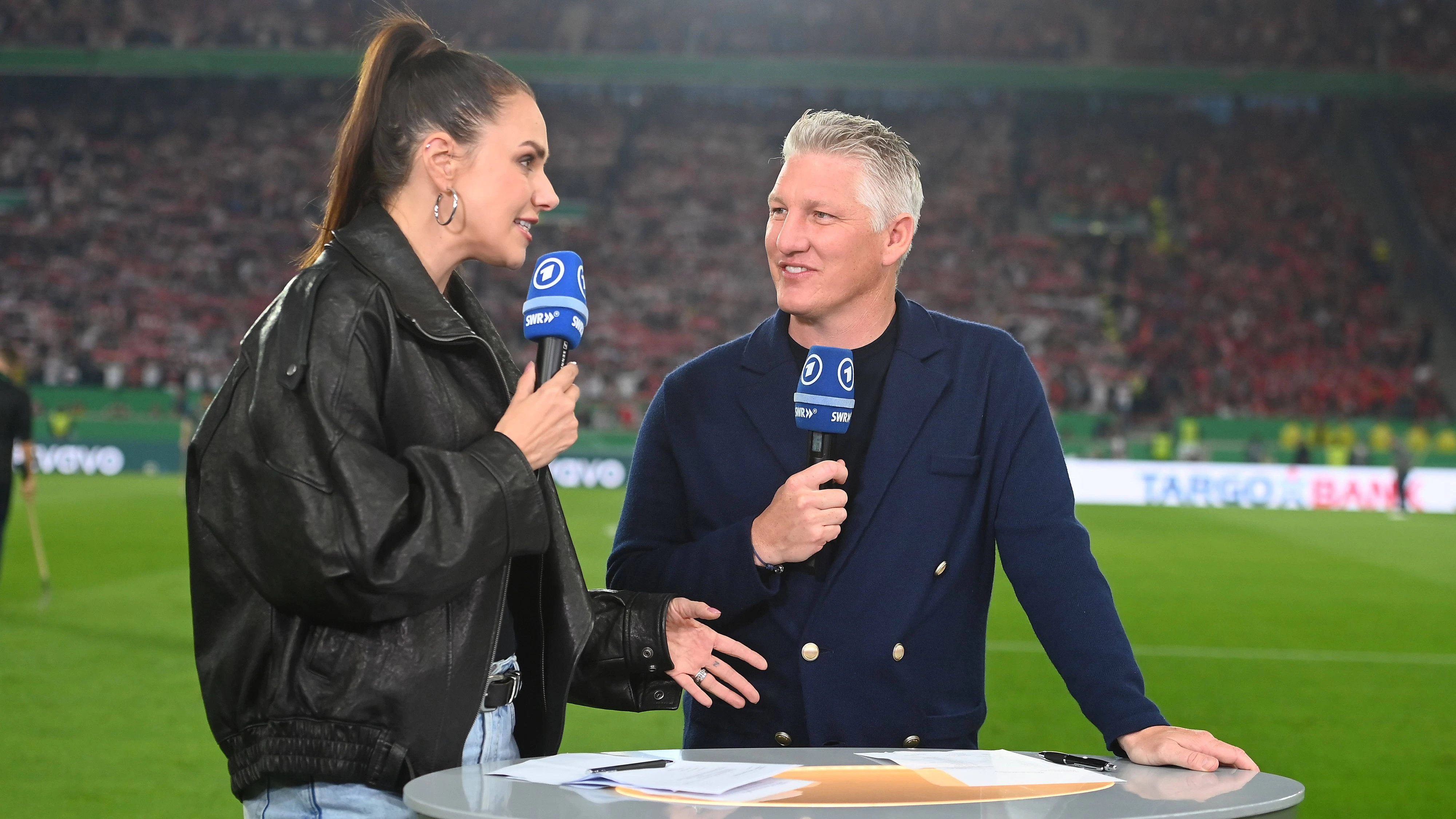 Esther Sedlaczek und Ex-Fußballer Bastian Schweinsteiger. 