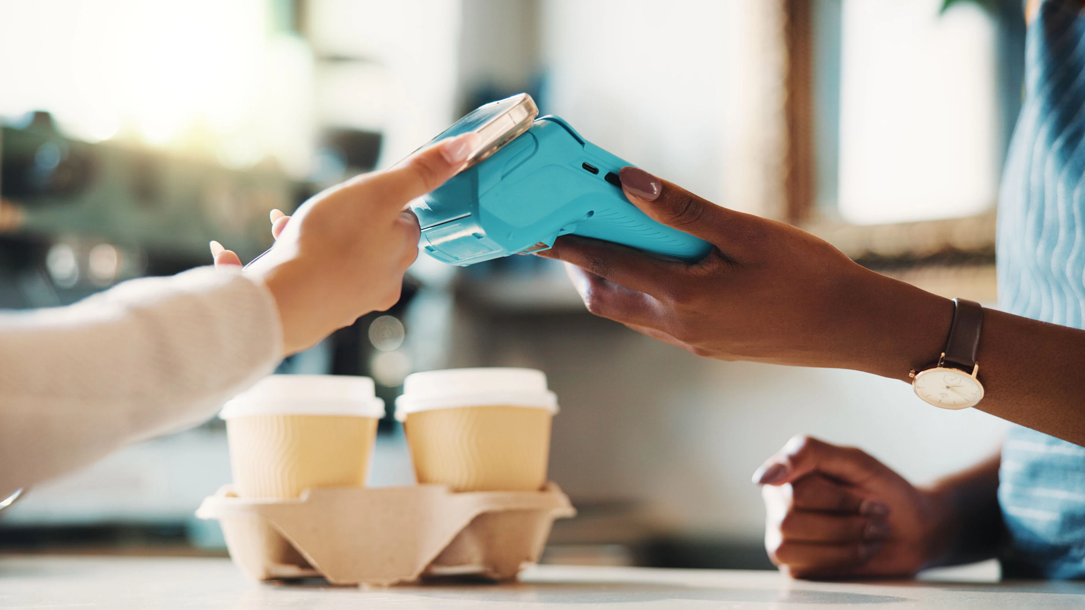 Heute.at - 100 Euro im Monat – SO teuer ist die Tasse Kaffee