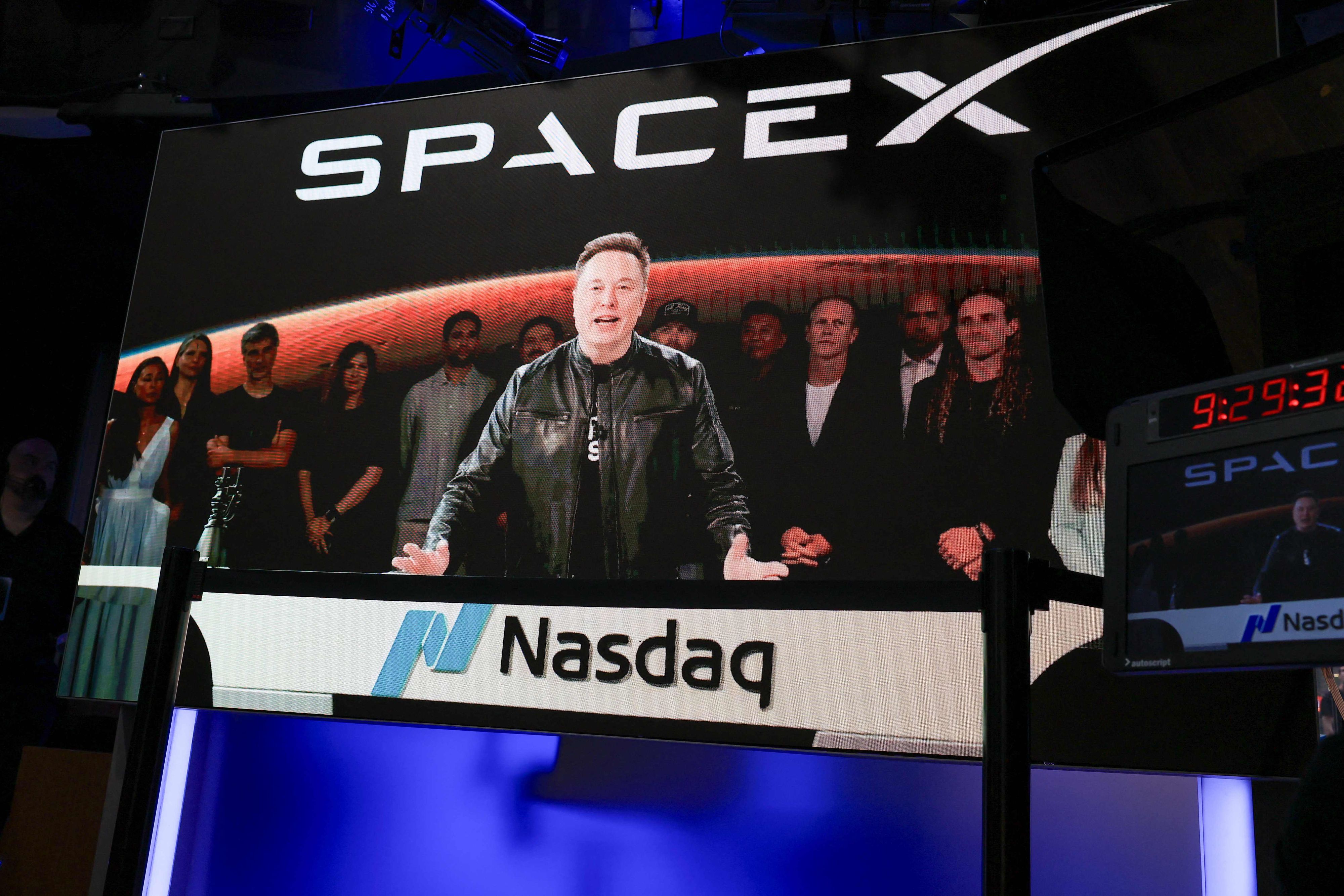 Am Freitag geht Elon Musk mit seinem Raumfahrt-Unternehmen SpaceX an die Börse.