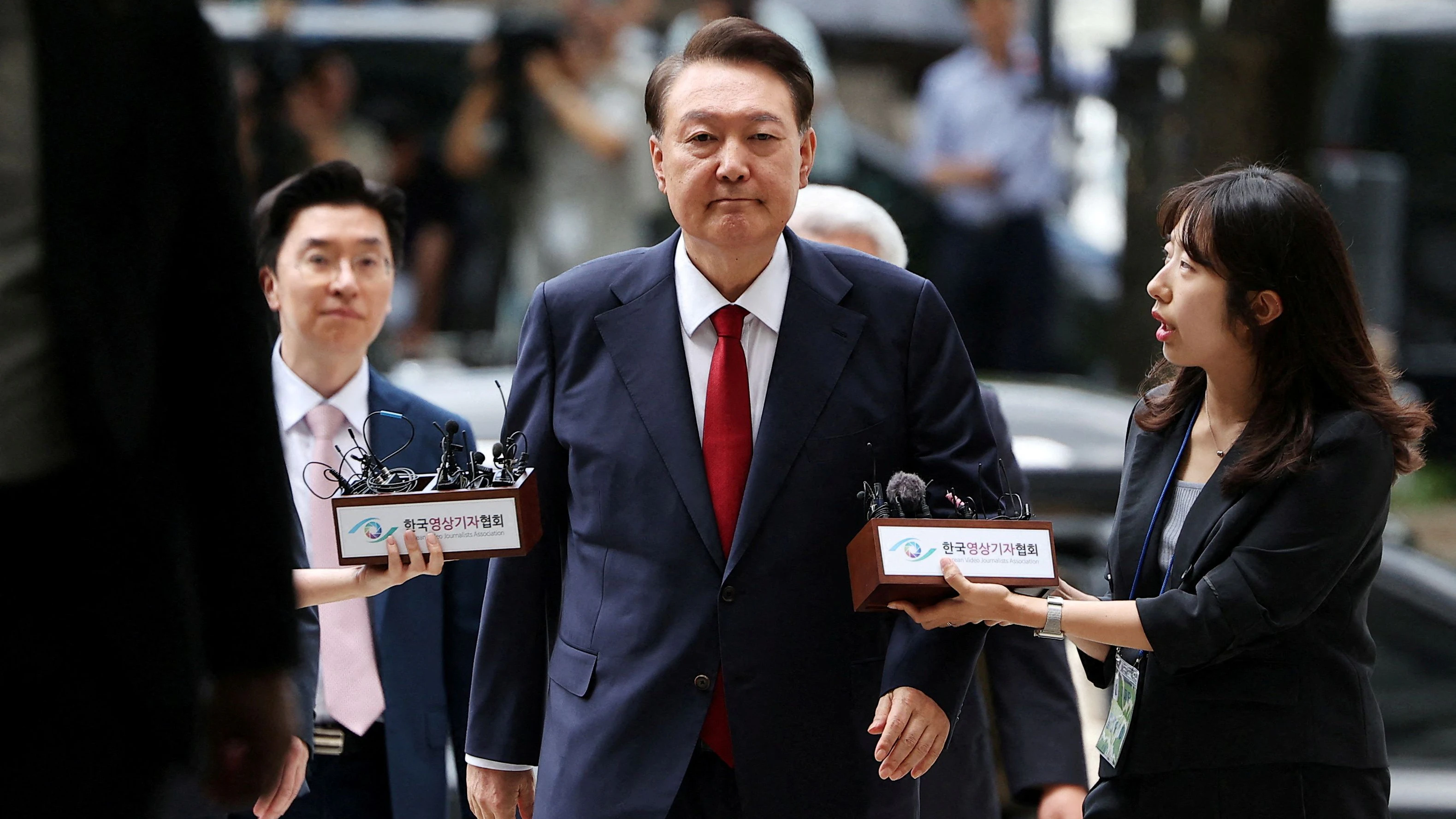 Heute.at - Südkoreas Ex-Präsident zu 30 Jahren Haft verurteilt