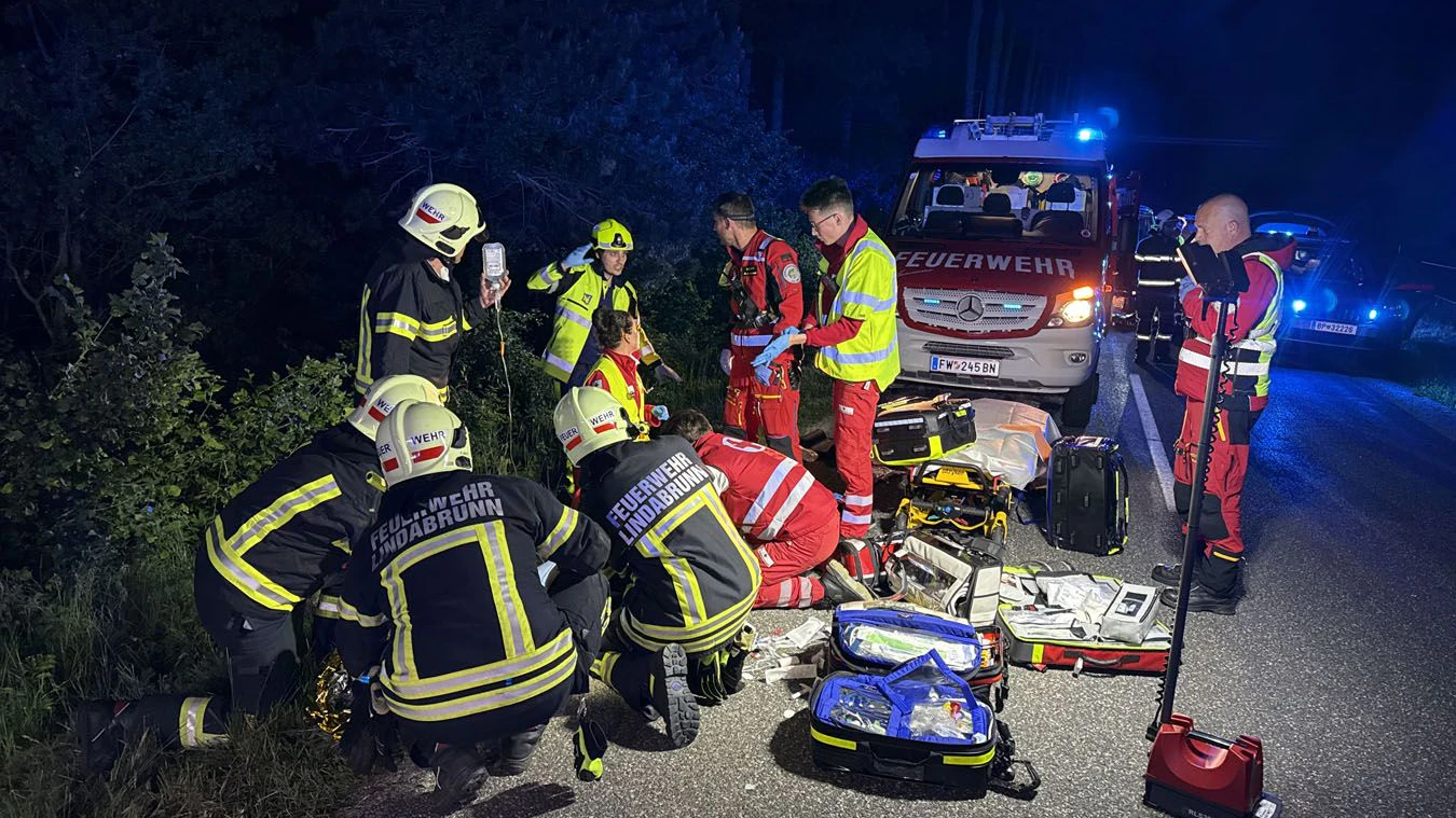 Für den Autofahrer kam jede Hilfe zu spät.