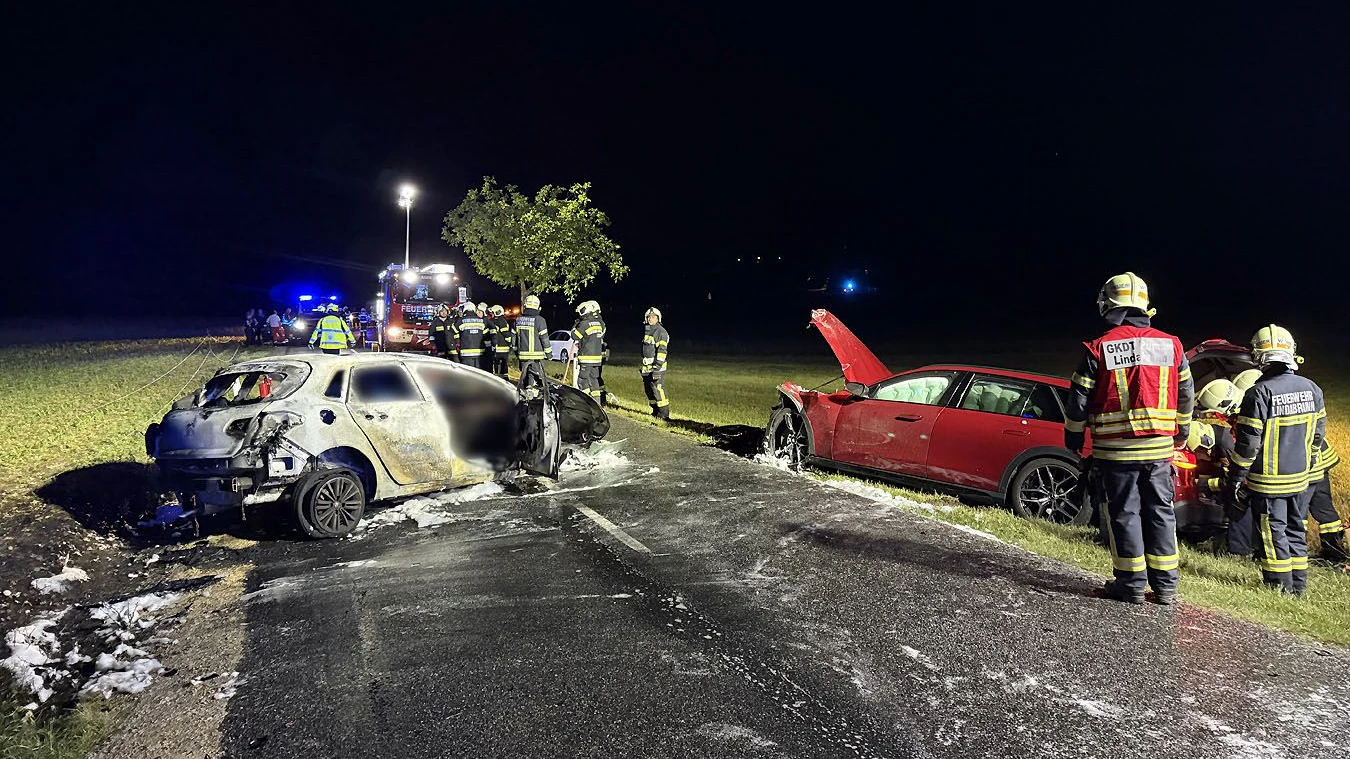 Heute.at - Horror-Unfall in Niederösterreich: 1 Toter, 7 Verletzte