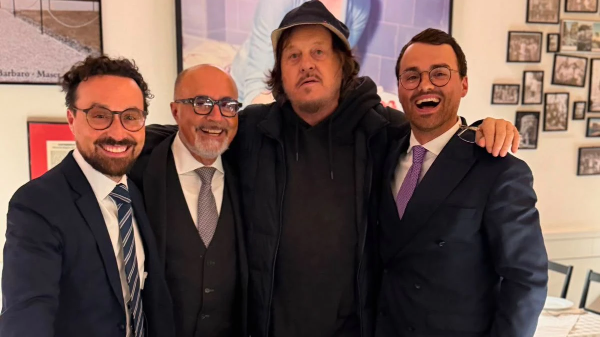 Zucchero mit der Familie Barbaro bei seinem Besuch