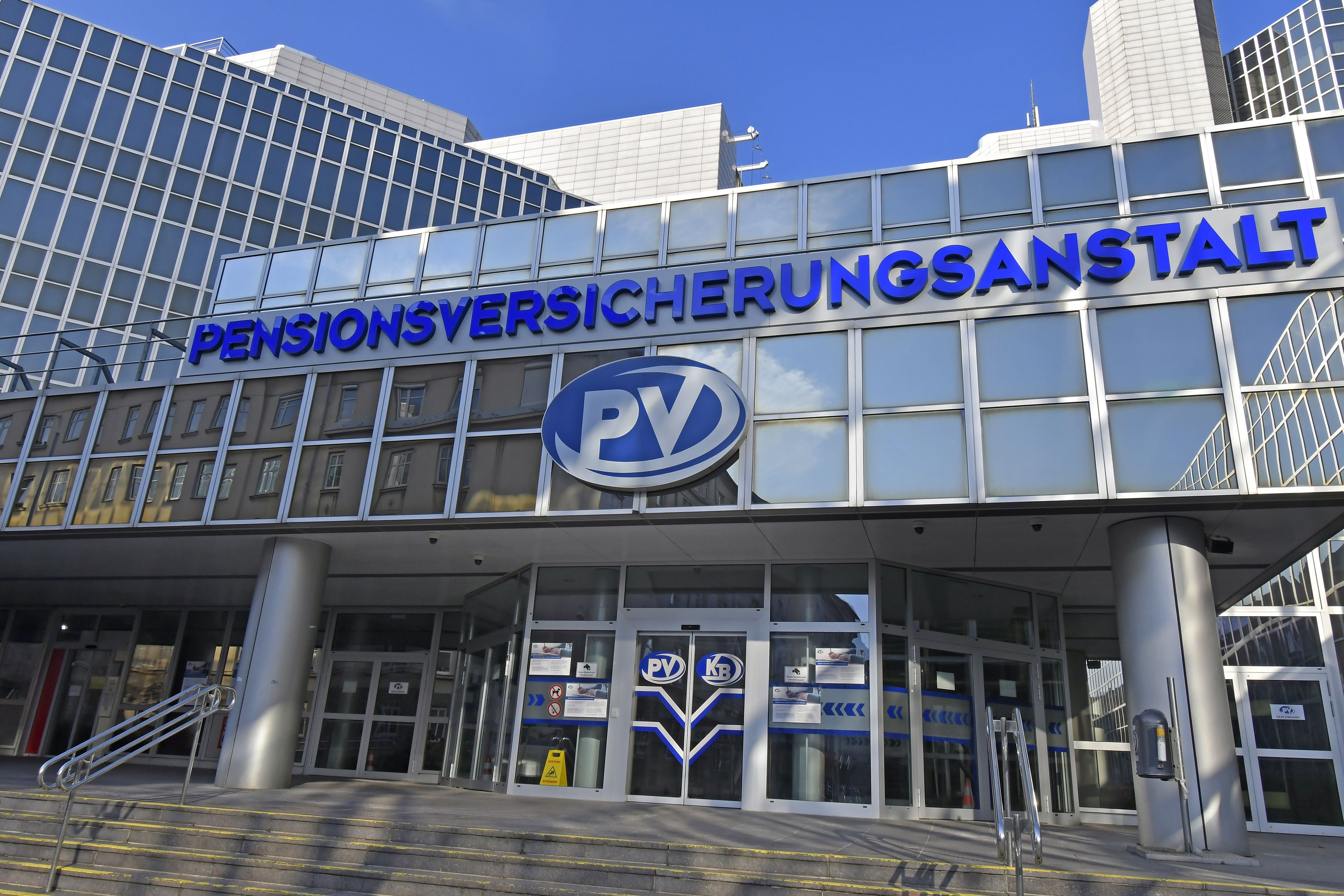 Die Pensionsversicherungsanstalt (PVA) lehnte den Antrag auf Invaliditätspension ab.