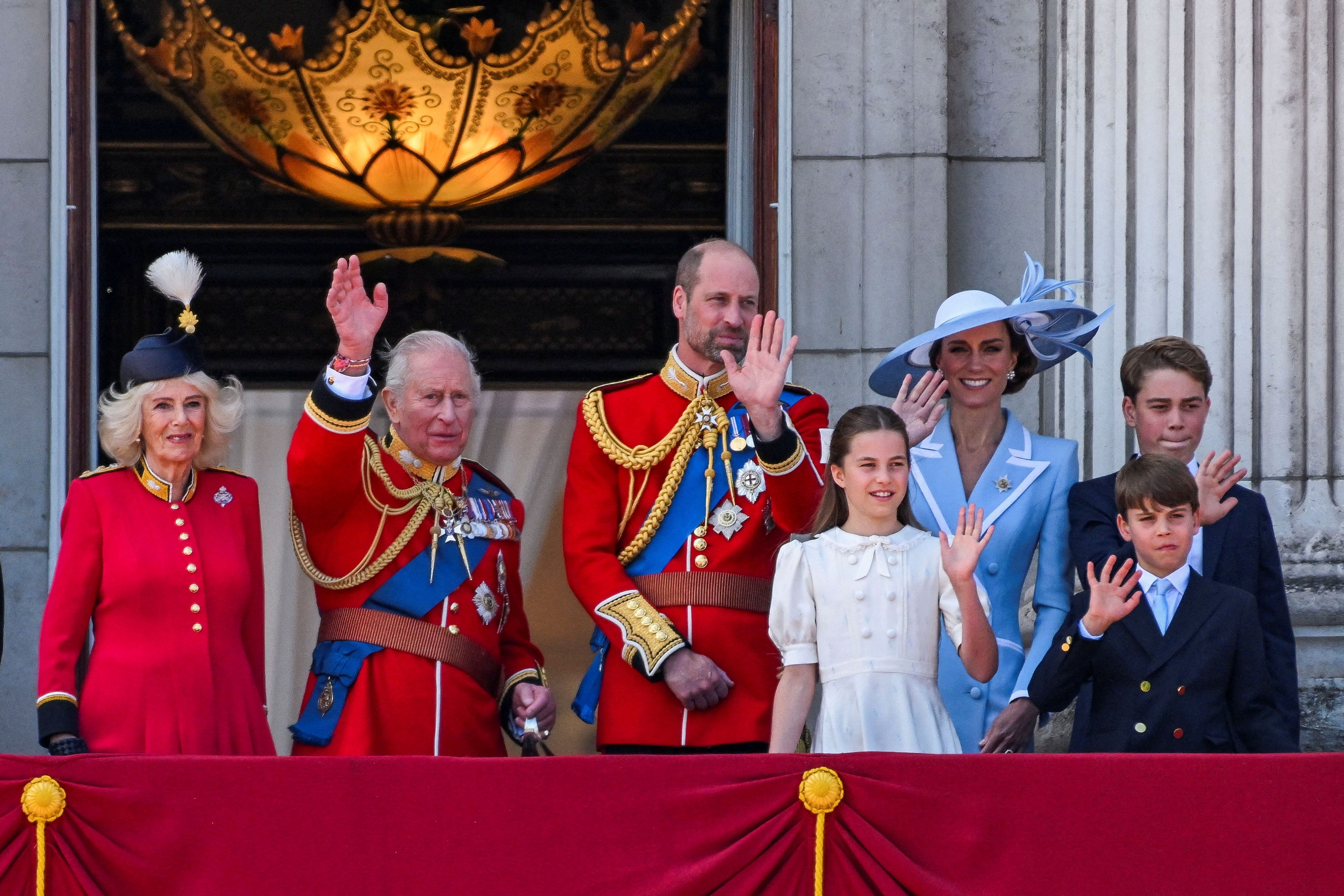 Die britischen Royals zeigten sich wieder am Balkon.