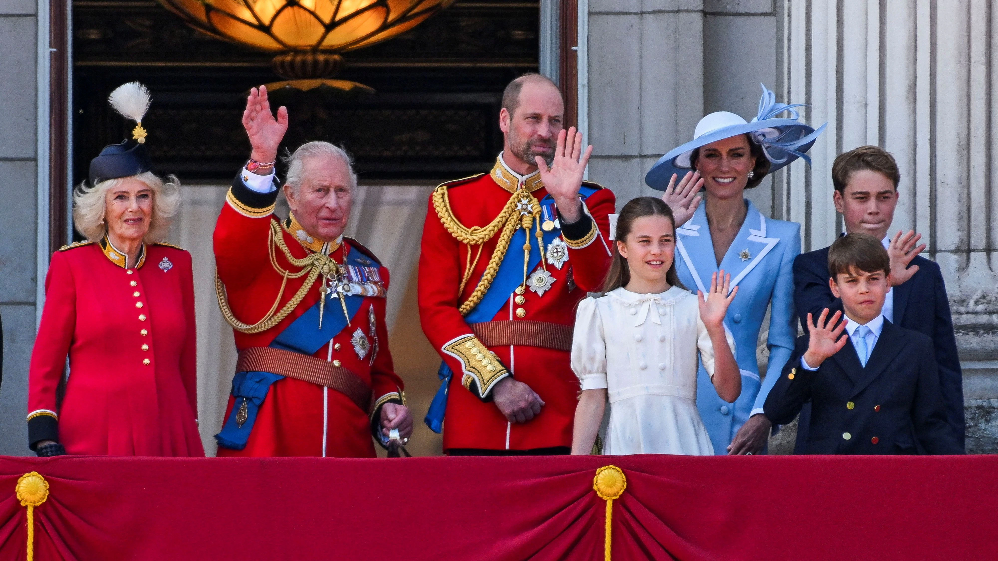 Die britischen Royals zeigten sich wieder am Balkon.