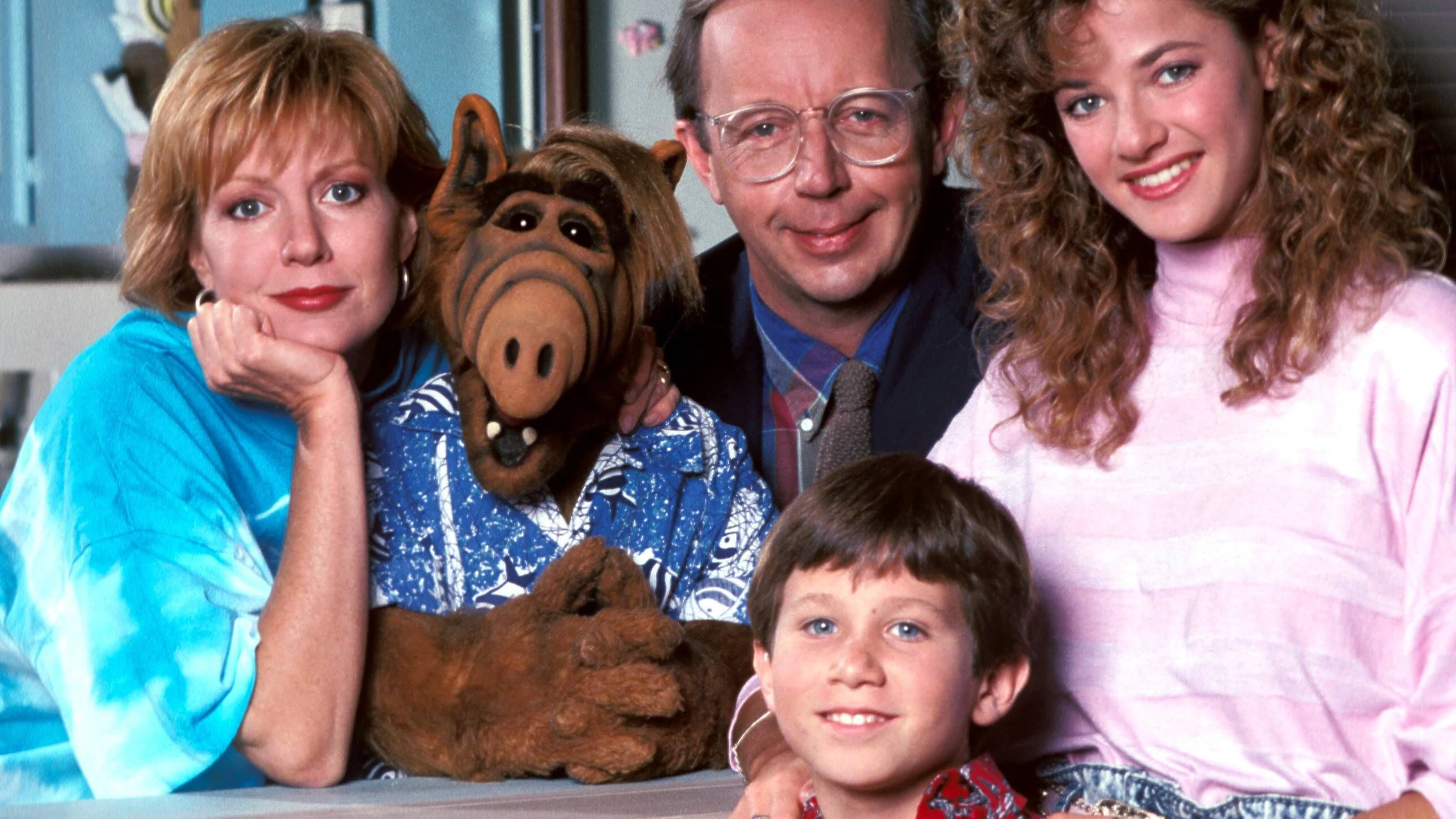 Studio Publicity Still from Alf Max Wright, Anne Schedeen, Andrea Elson, Benji Gregory 1986 Los Angeles CA USA PUBLICATIONxINxGERxSUIxAUTxONLY Copyright: xAmericanxPictorialx 31700366  