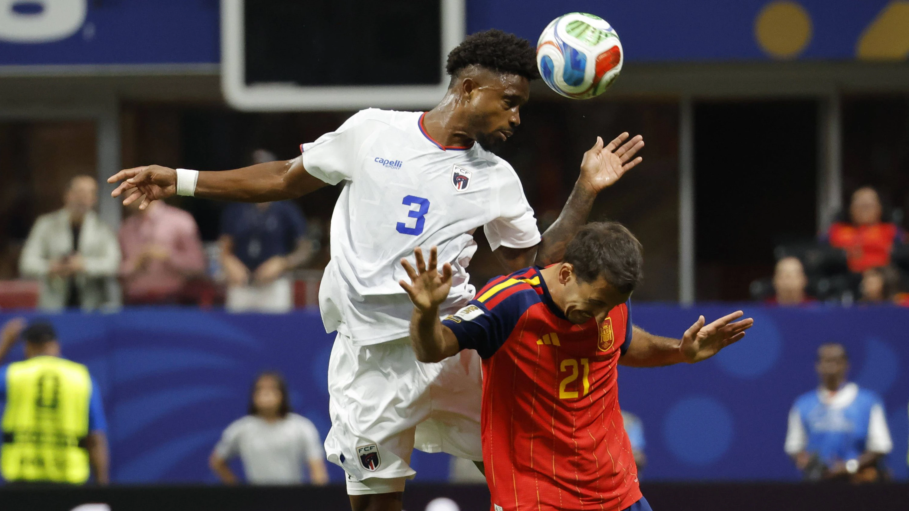 Mikel Oyarzabal in Bedrängnis