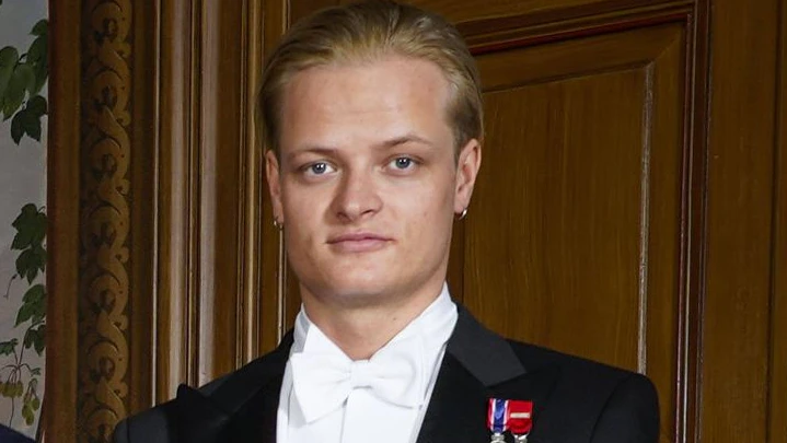Marius muss ins Gefängnis und seinen Opfern Geld zahlen.