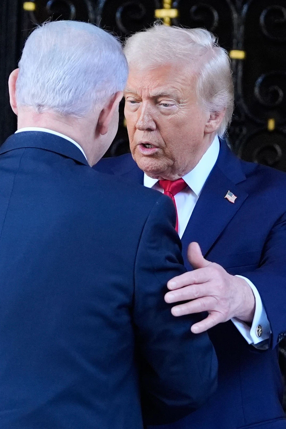 Bild aus besseren Tagen: US-Präsident Donald Trump und Israels Premierminister Benjamin Netanjahu im Dezember 2025 in Mar-a-Lago
