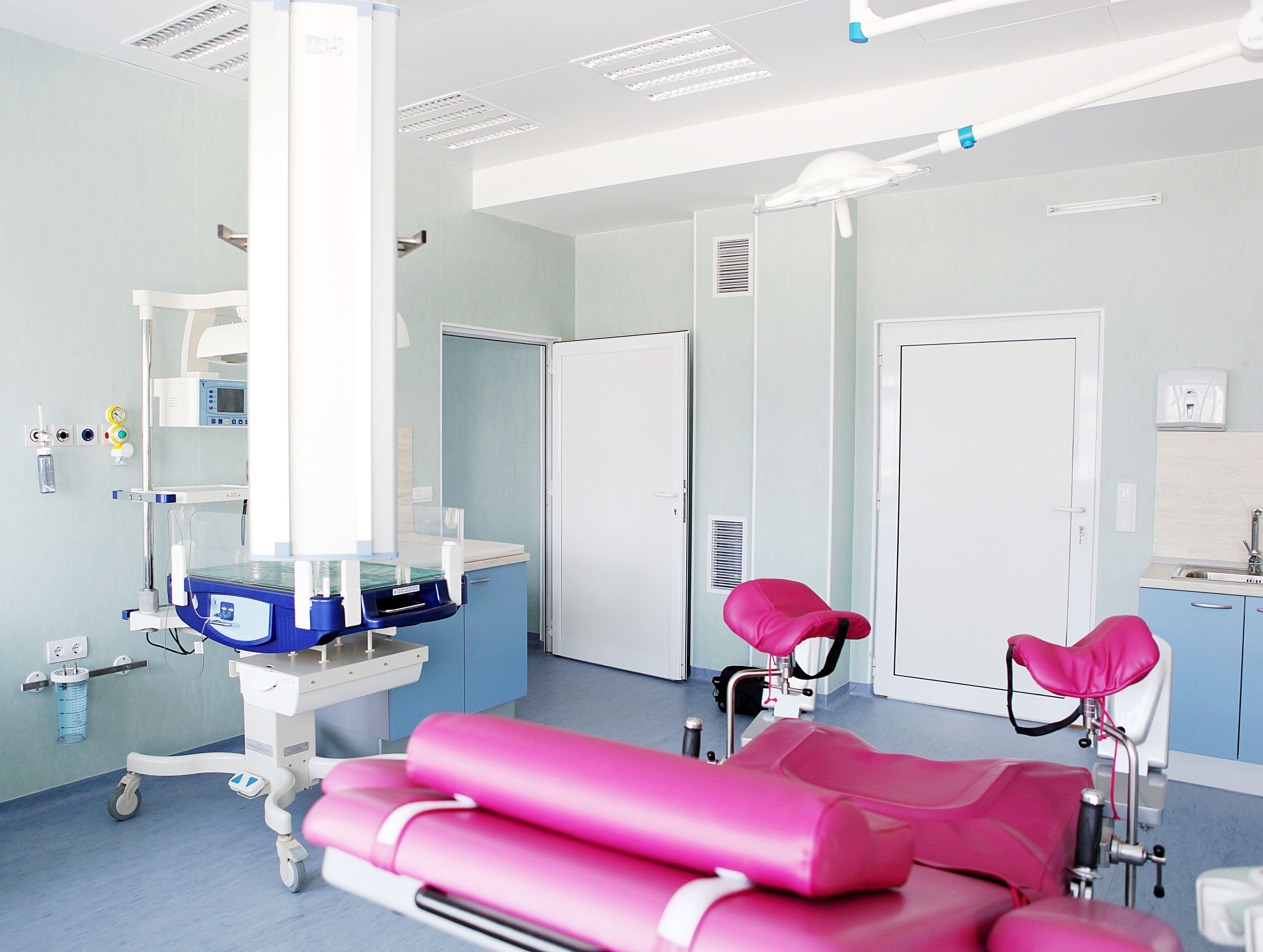 Ein Grazer Internist soll Frauen missbraucht und heimlich gefilmt haben.