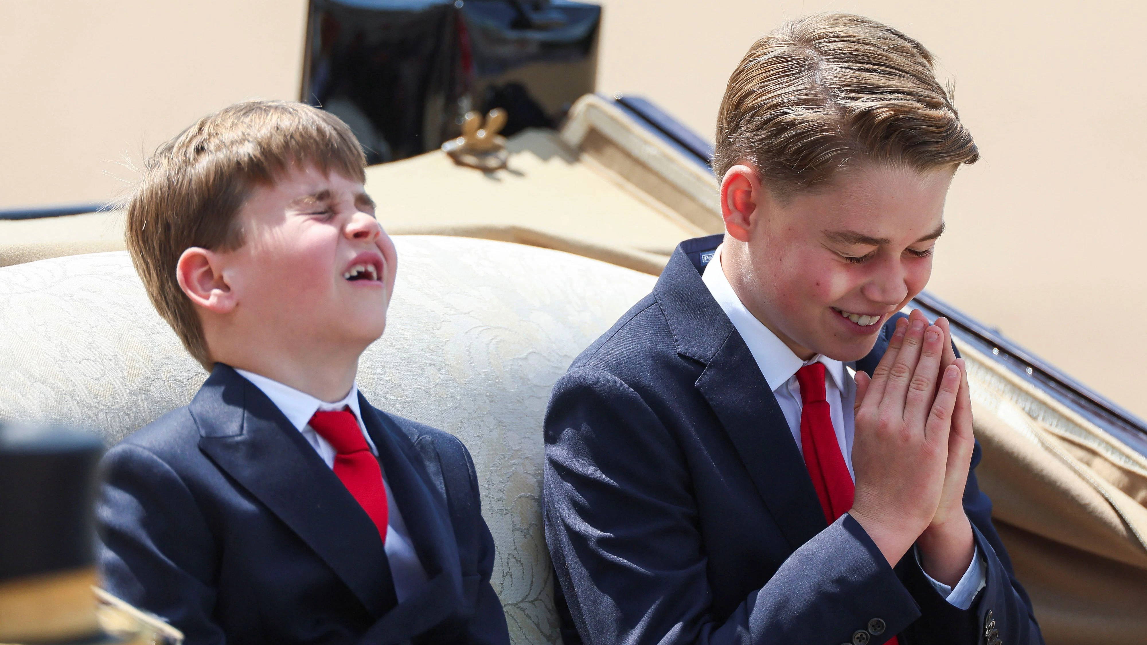 Heute.at - Wirbelwind Prinz Louis (8) ist plötzlich ganz brav