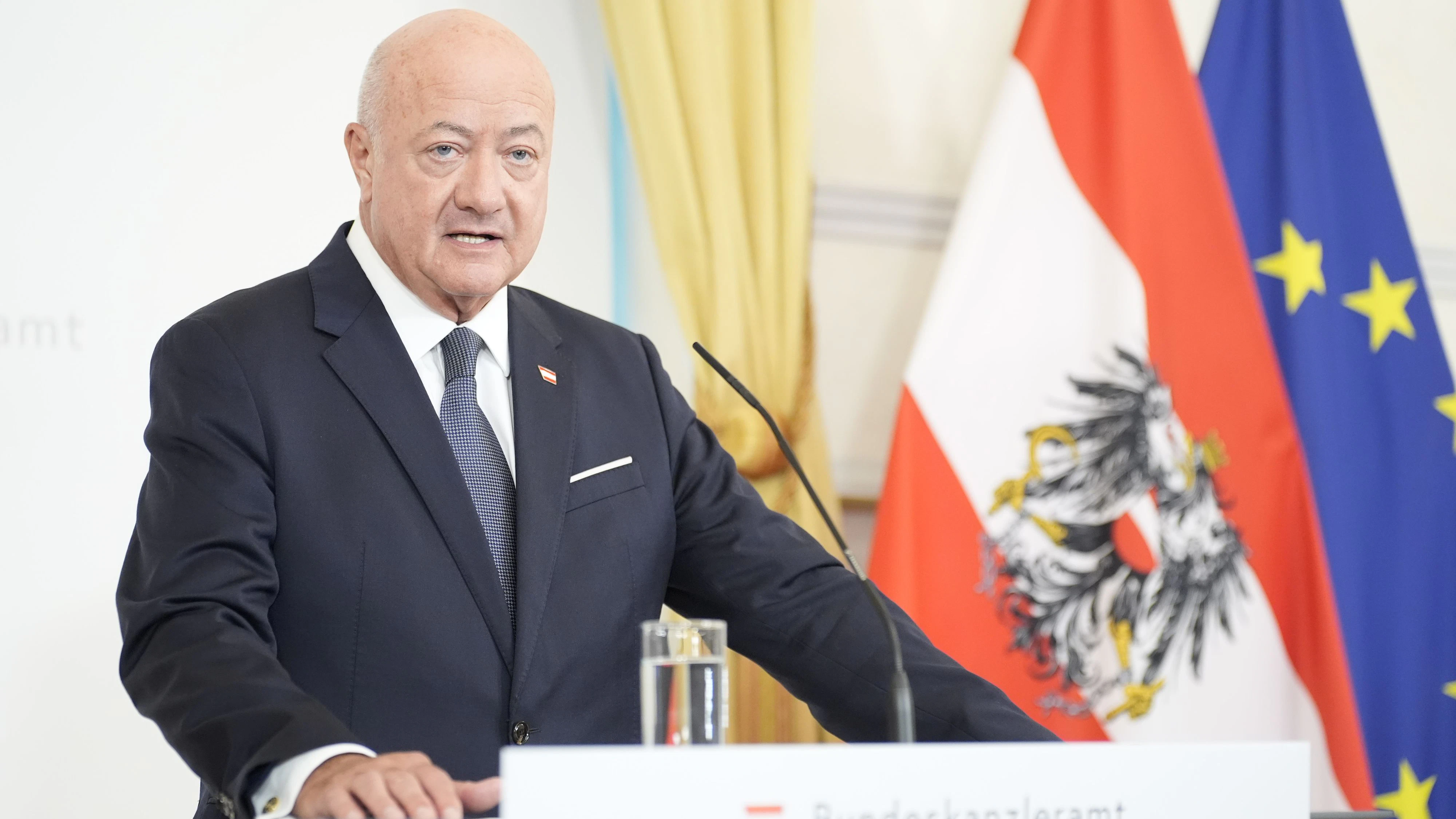 Heute.at - Stocker erhöht Druck – Wehrdienst-Reform vor Abschluss