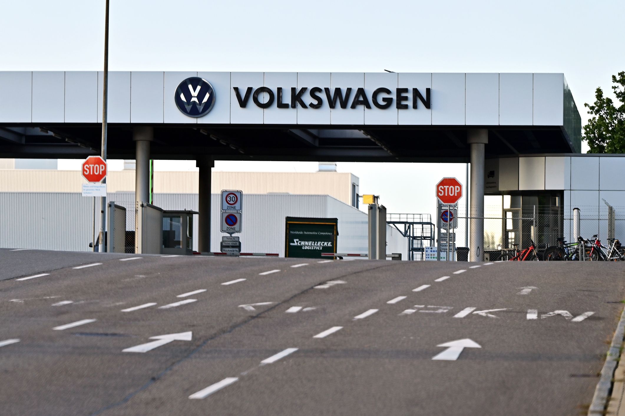Die angespannte Lage des deutschen Autoherstellers Volkswagen spitzt sich immer mehr zu. (Symbolbild)