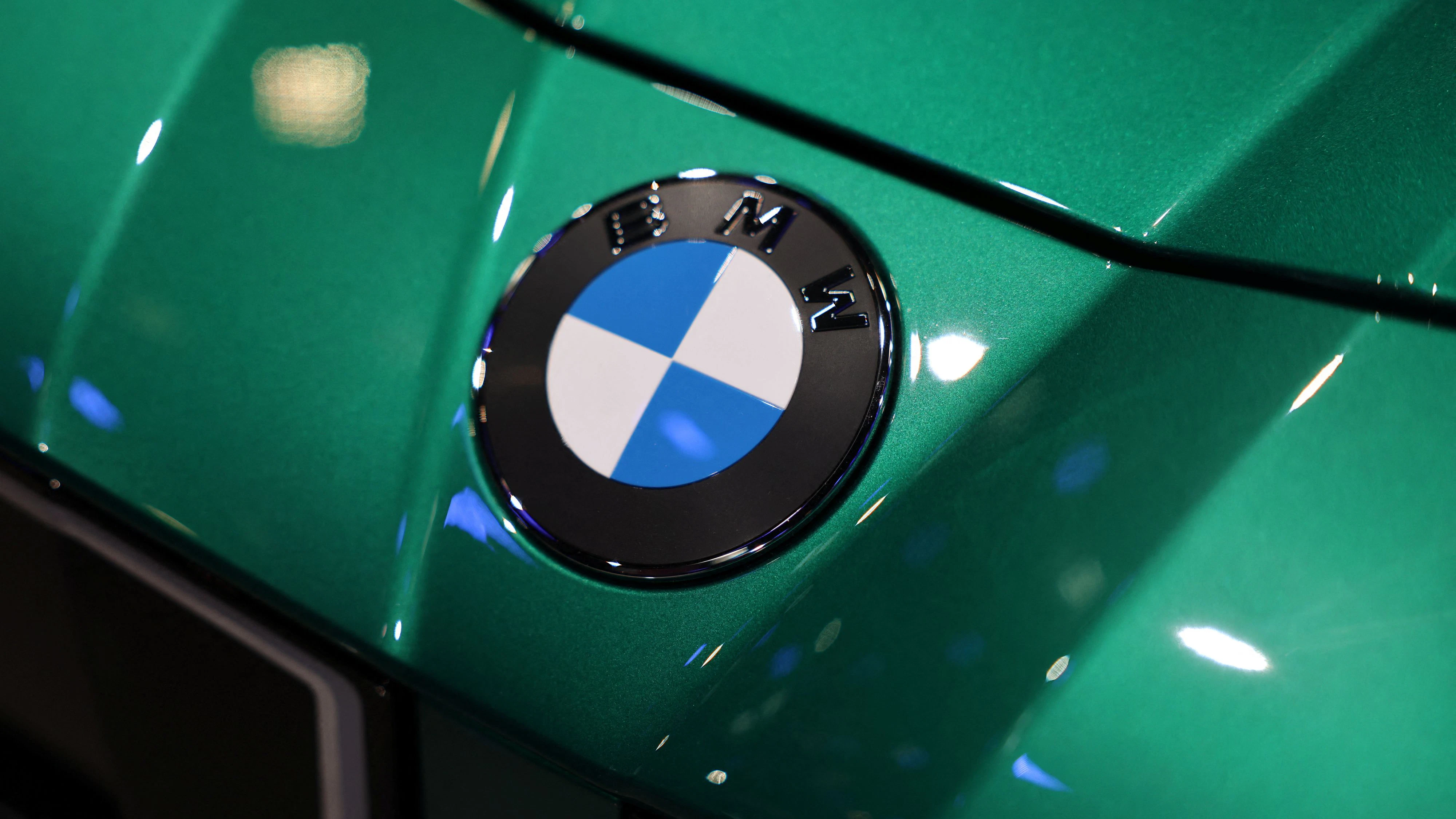 Heute.at - BMW senkt Gewinnprognose wegen China und Nahost-Krise