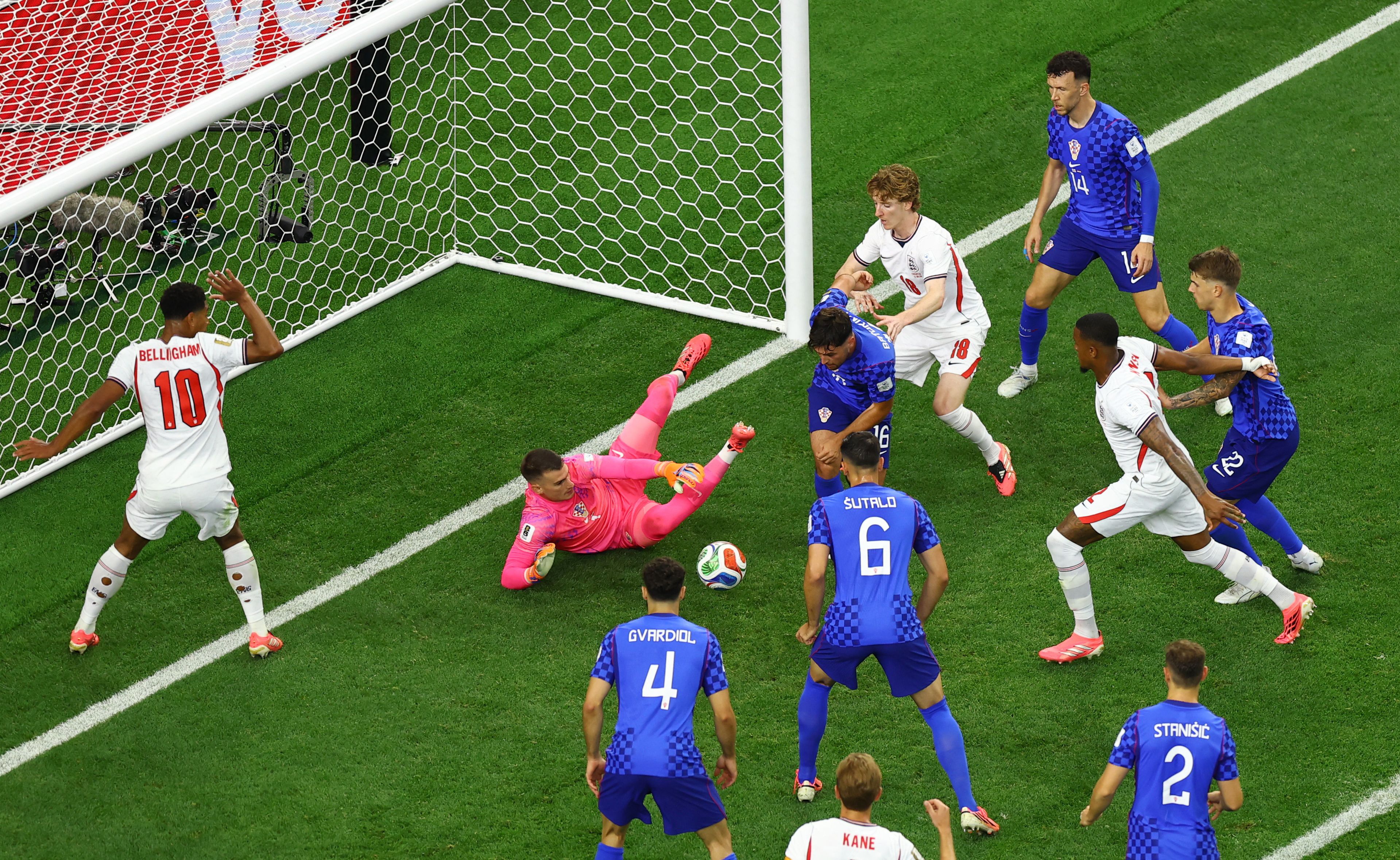Heute.at - Bärenstarke Engländer schlagen Kroatien mit 4:2