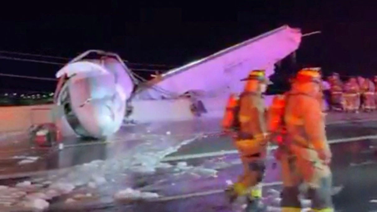 Heute.at - Flugzeugabsturz in Texas fordert ein Todesopfer