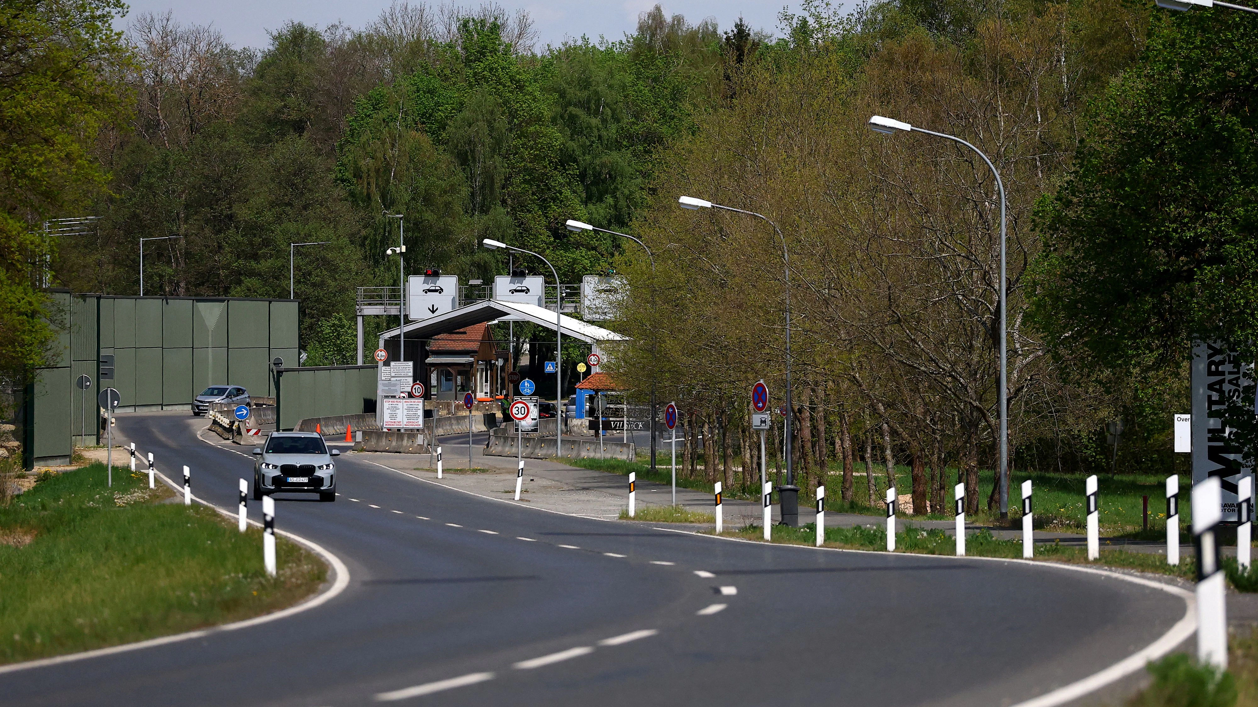 Bisher galt dabei die Drei-Monats-Regel. Kam nach drei Monaten kein Schreiben, war der Verkehrsverstoß verjährt.