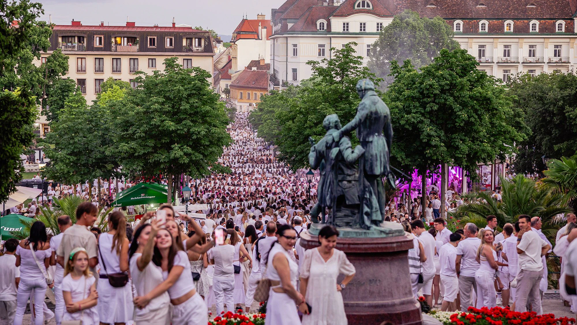 "Baden in Weiß" ist dieses Jahr Ende Juni.