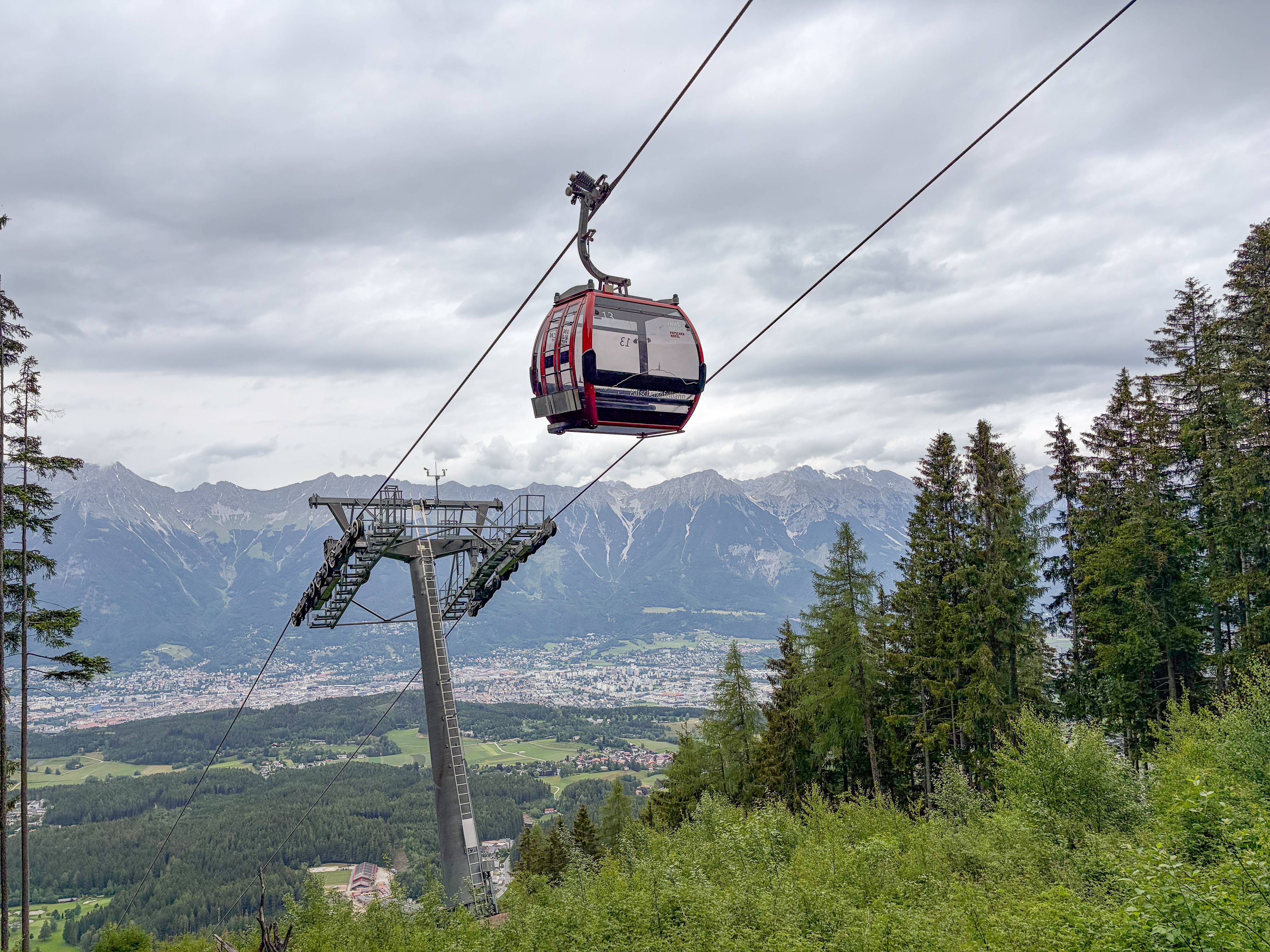 Der Vorfall trug sich bei einer Tiroler Seilbahn zu. (Symbolbild)