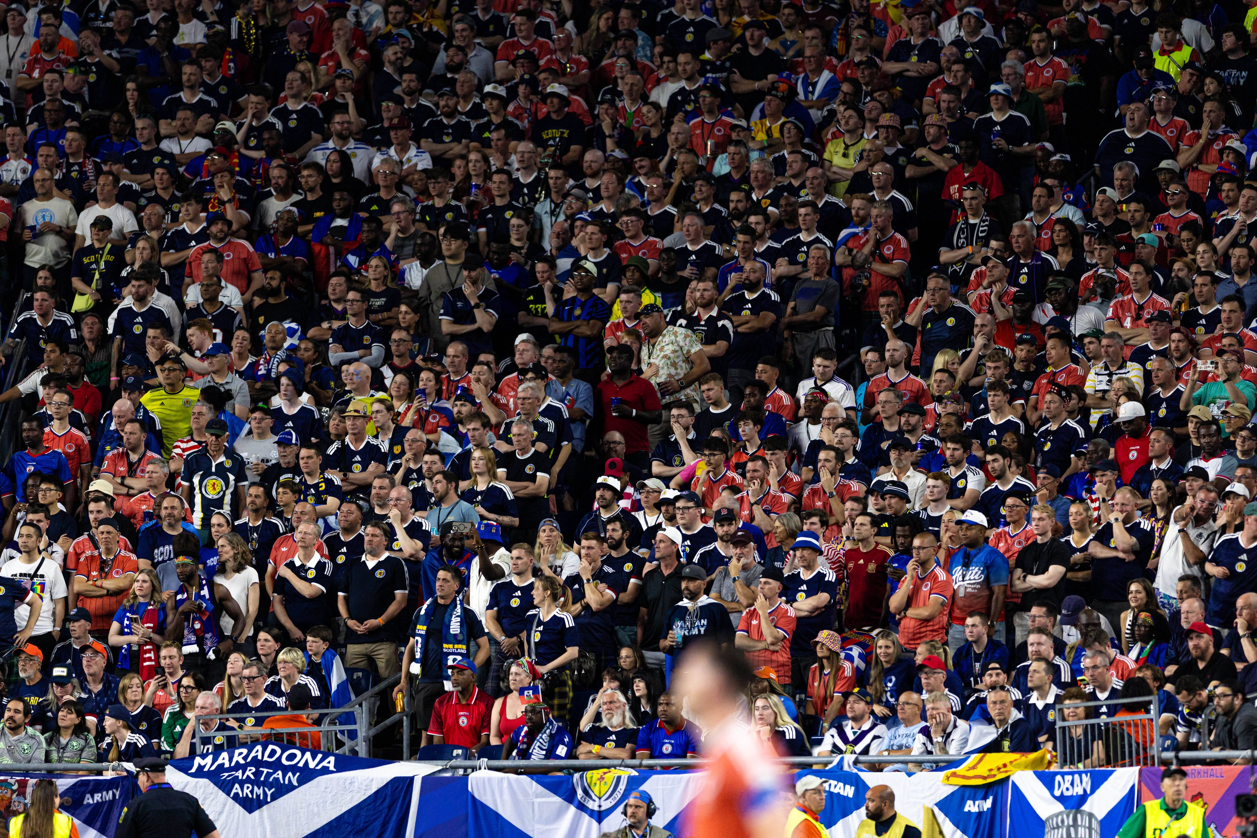 DDie schottischen Fußballfans im Stadion von Foxborough. 
