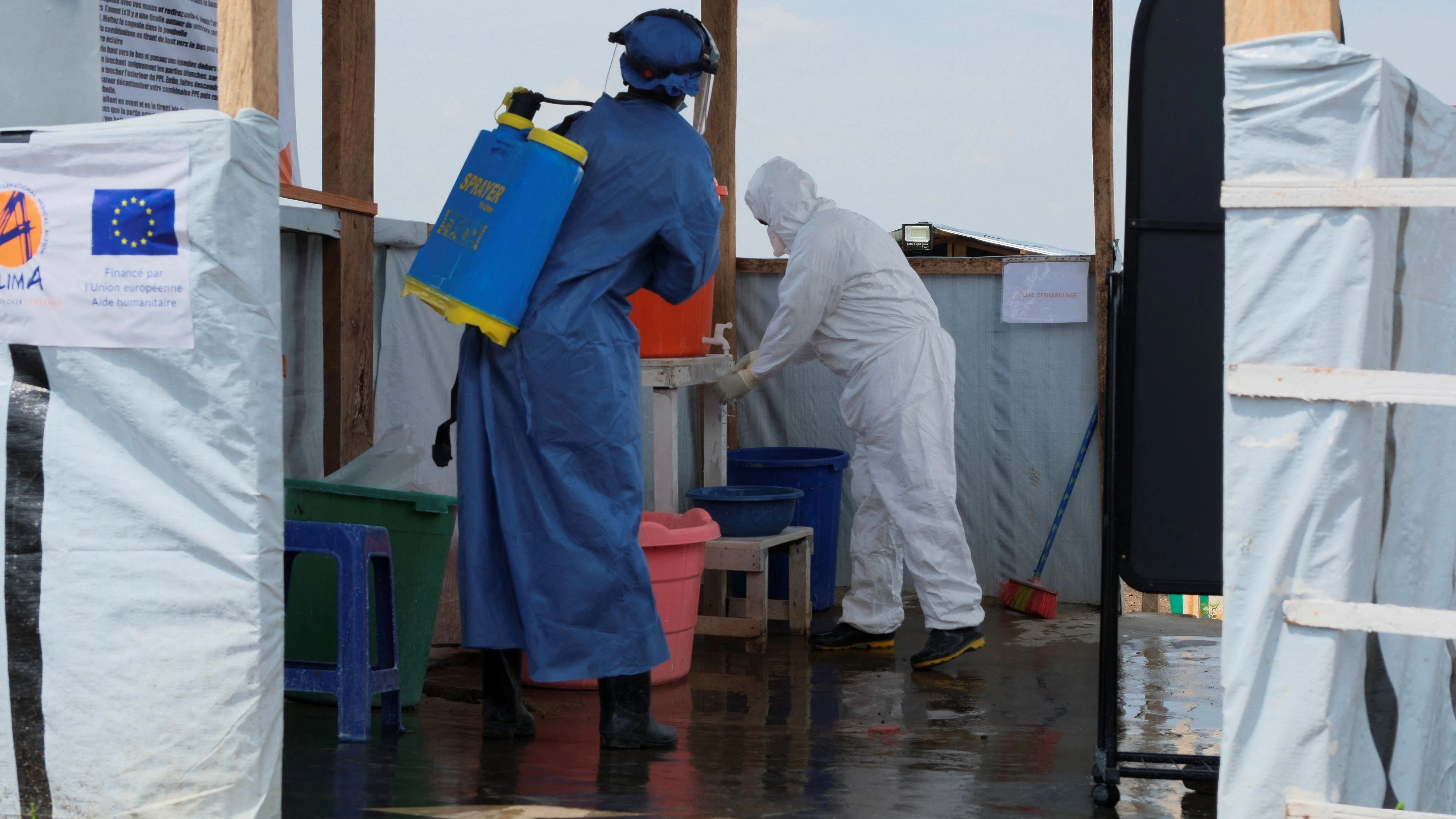 Im Kongo sind nach dem jüngsten Ebola-Ausbruch über 200 Menschen gestorben.