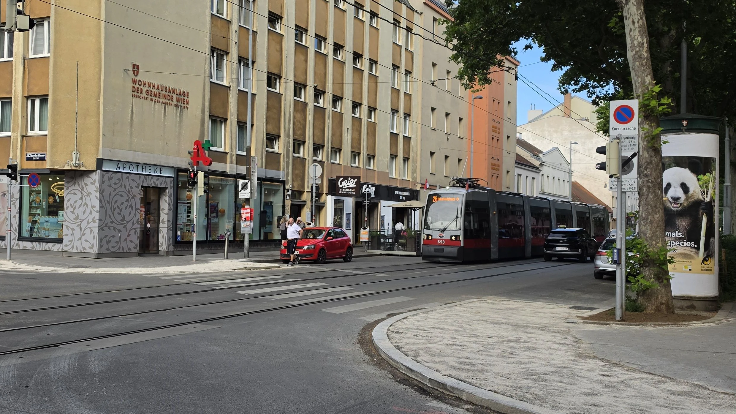 Heute.at - Strom-Chaos in Wien! Straßenbahnen stehen still