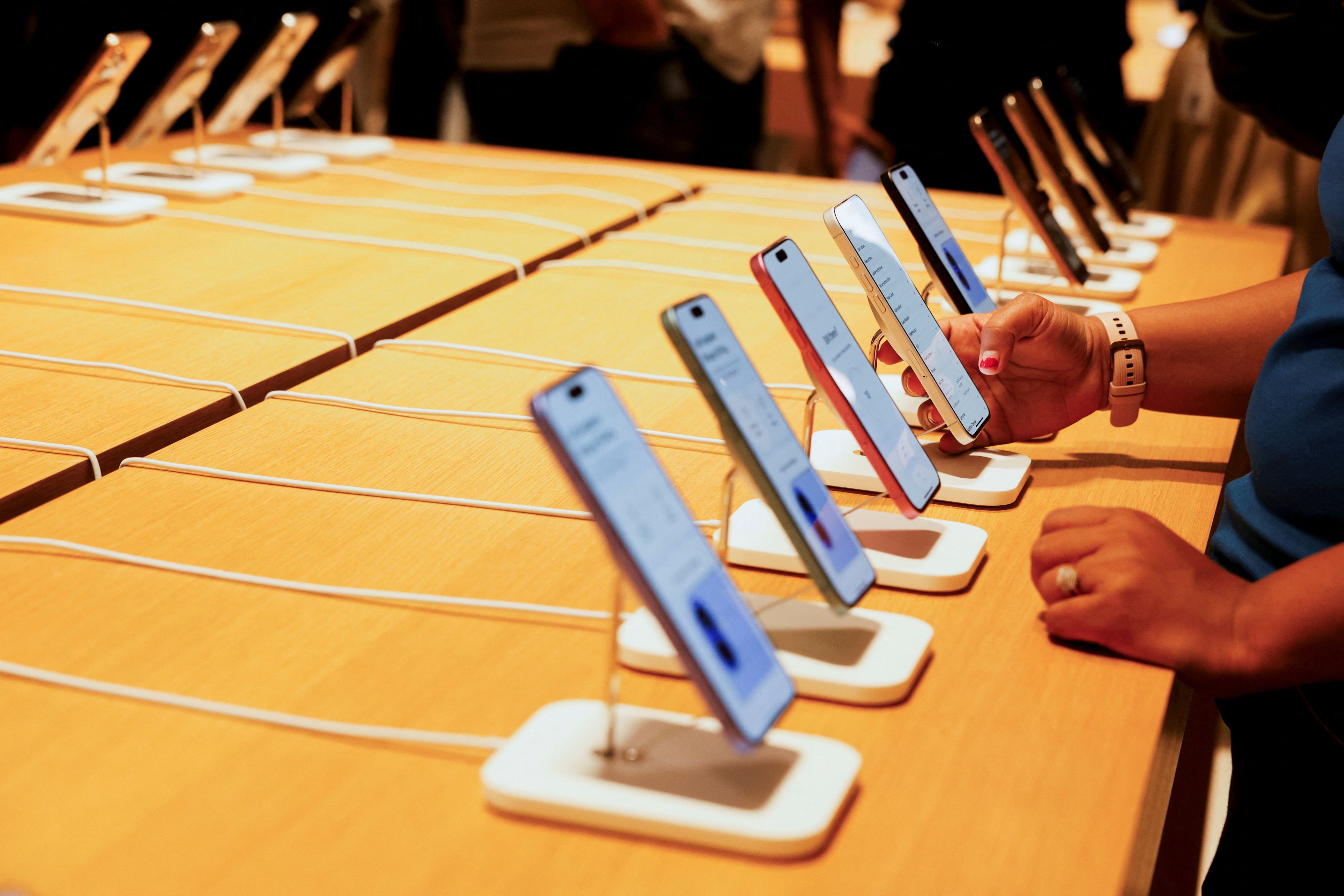 Eine Preiserhöhung auf Apple-Produkte soll kommen.