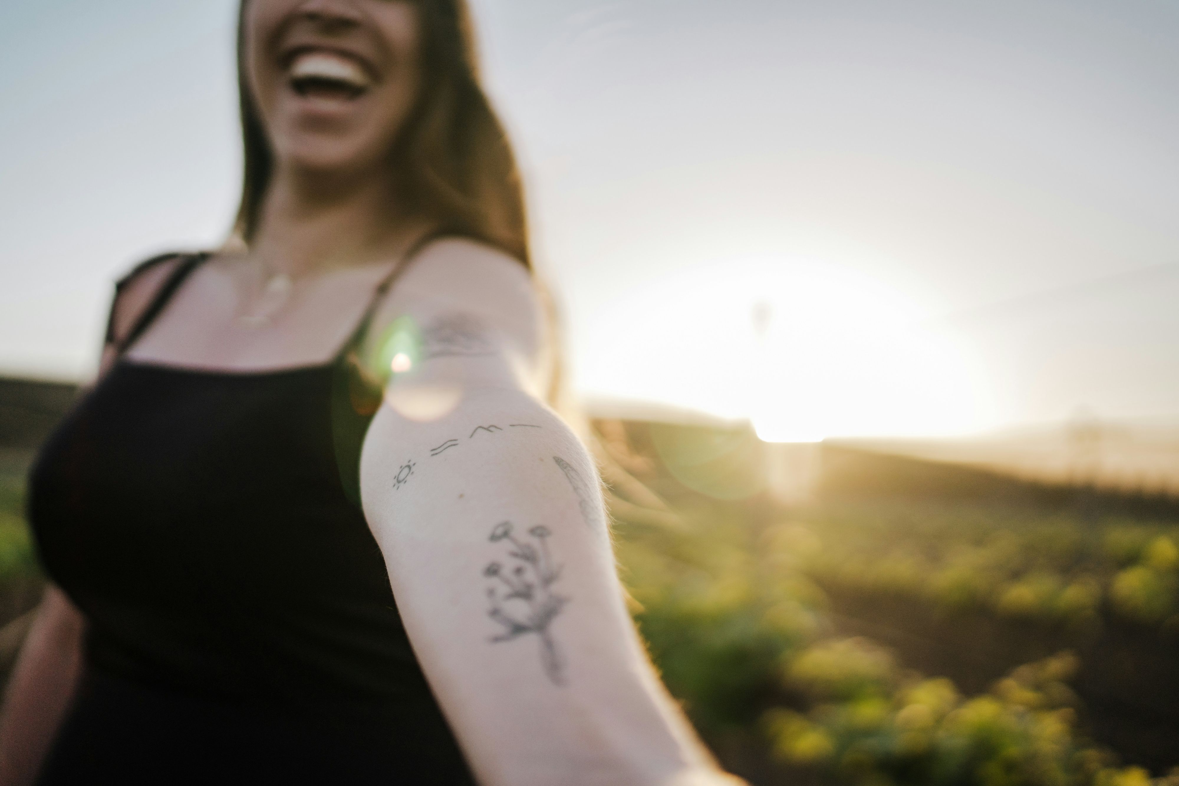 Heute.at - Diese 4 Tricks schützen dein Tattoo vor der Sonne