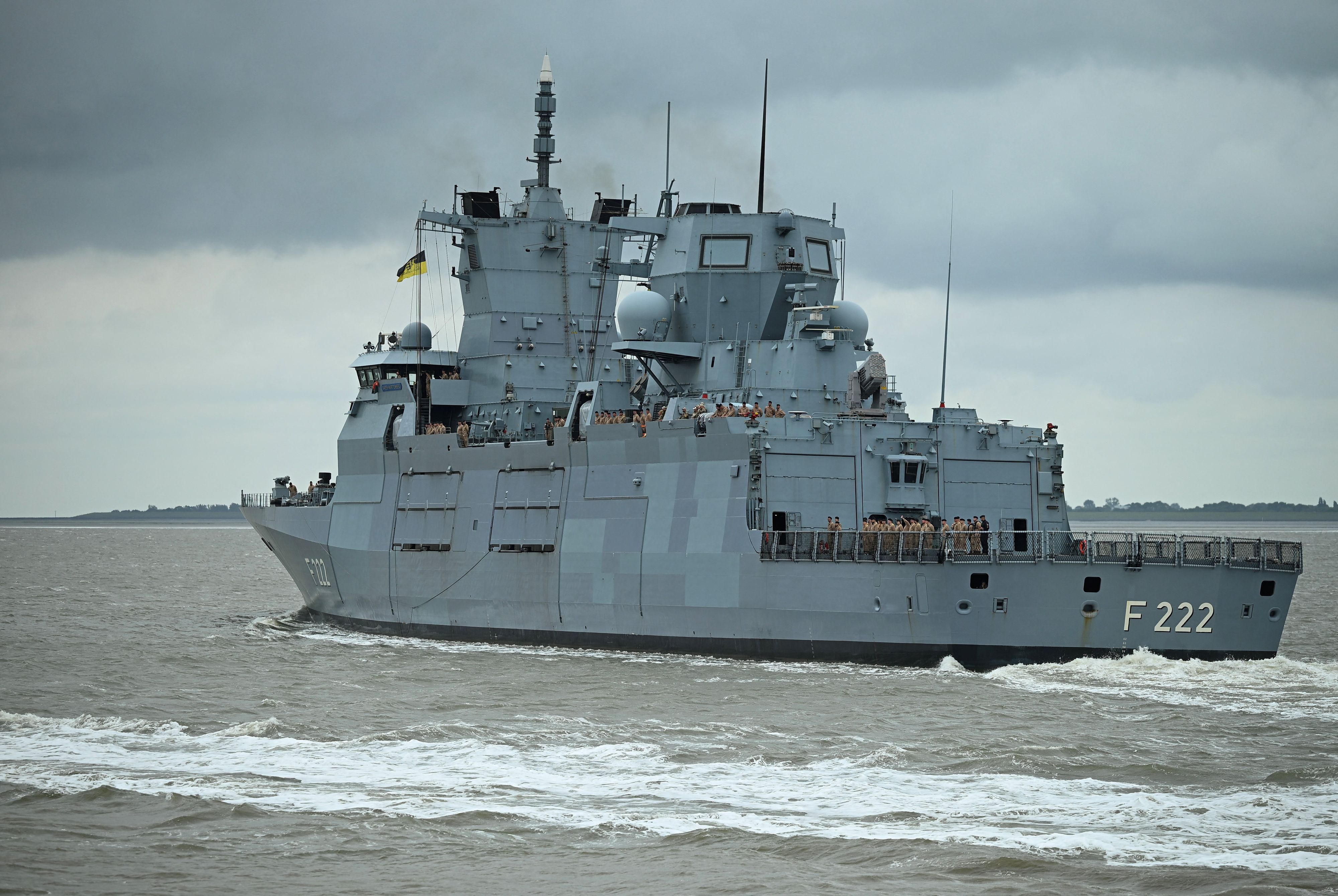 Die deutsche Marine am Weg ins Mittelmeer