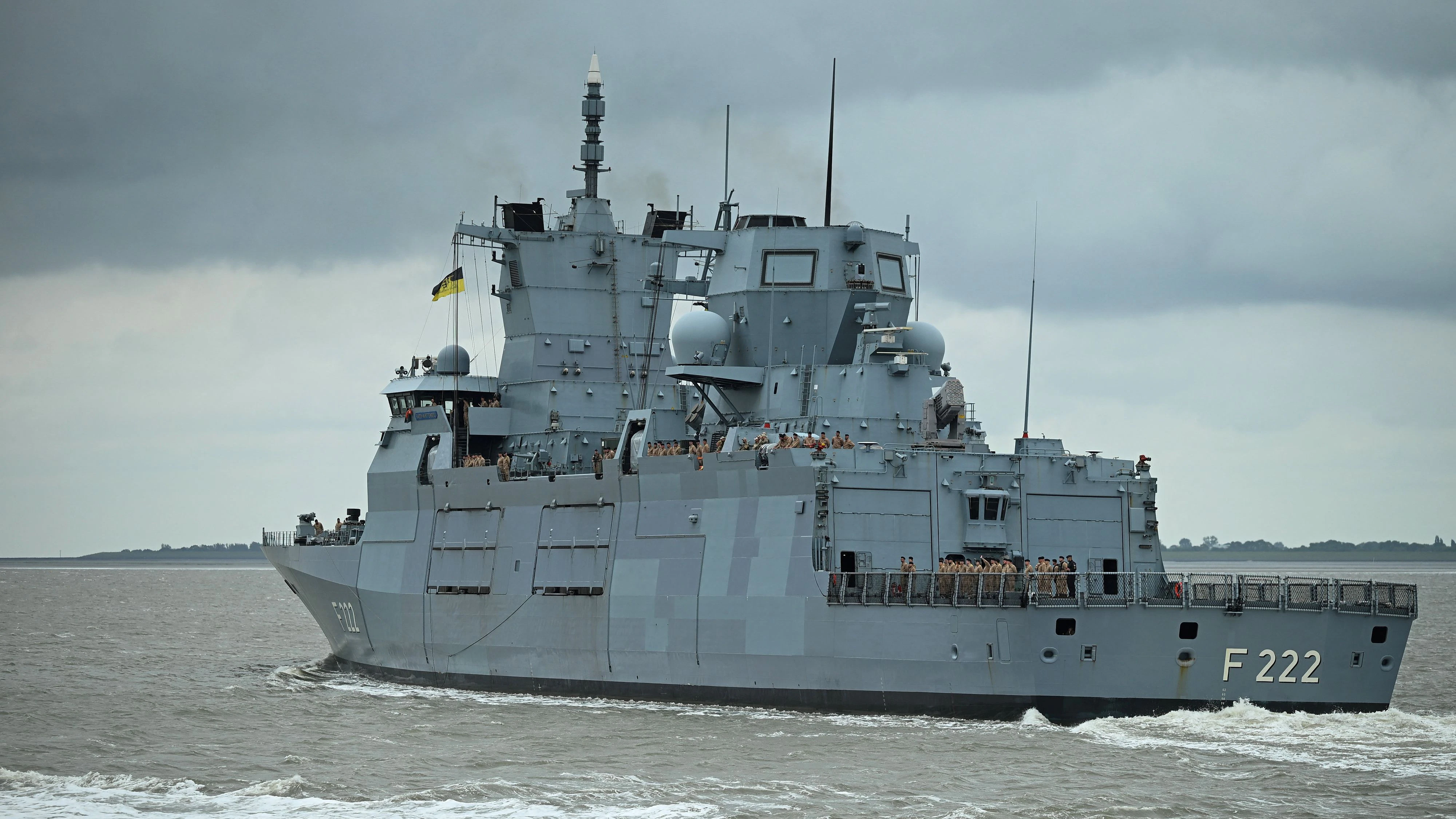 The frigate ‘Baden-Wuerttemberg’ of Germany's Bundeswehr Marine is setting sail from its home port of Wilhelmshaven for the eastern Mediterranean to support the UNIFIL (United Nations Interim Force in Lebanon) mission, in Wilhelmshaven, Germany, June 4, 2026.   REUTERS/Jonas Walzberg