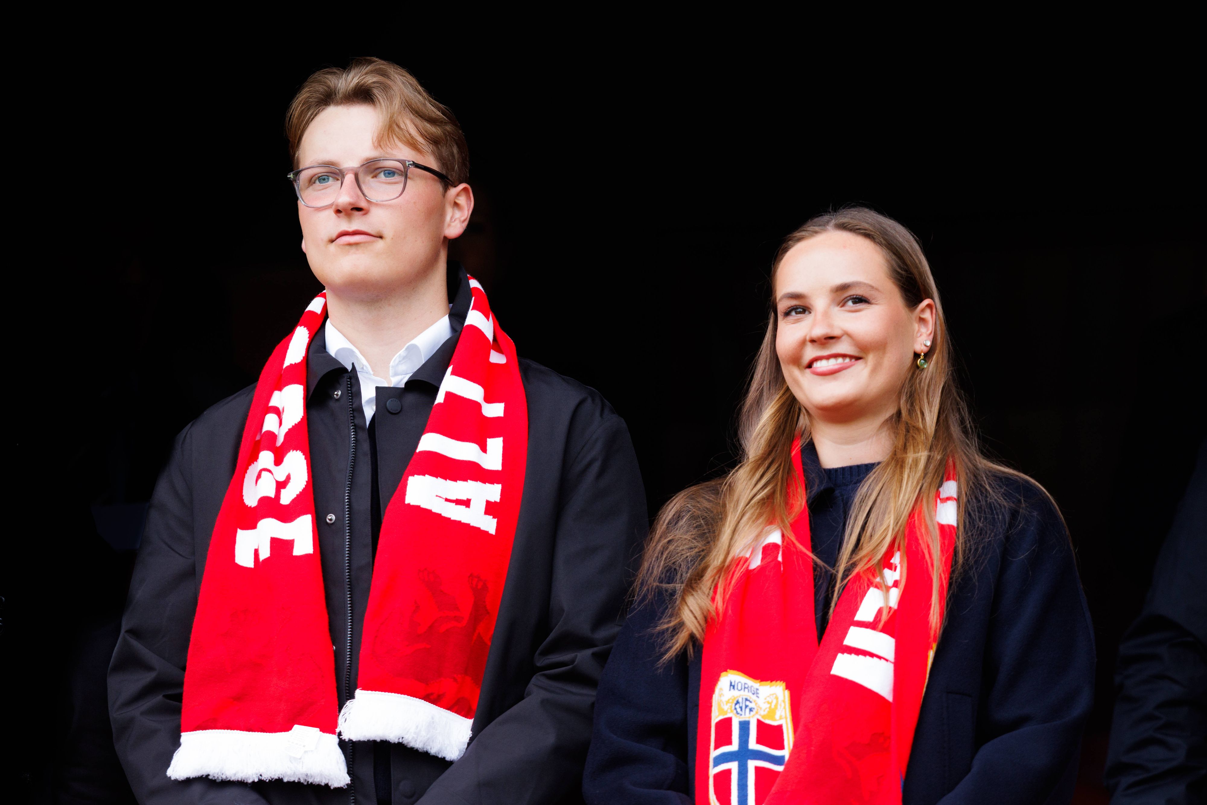 Ingrid Alexandra und Sverre Magnus reisen zur Fußball-WM in die USA