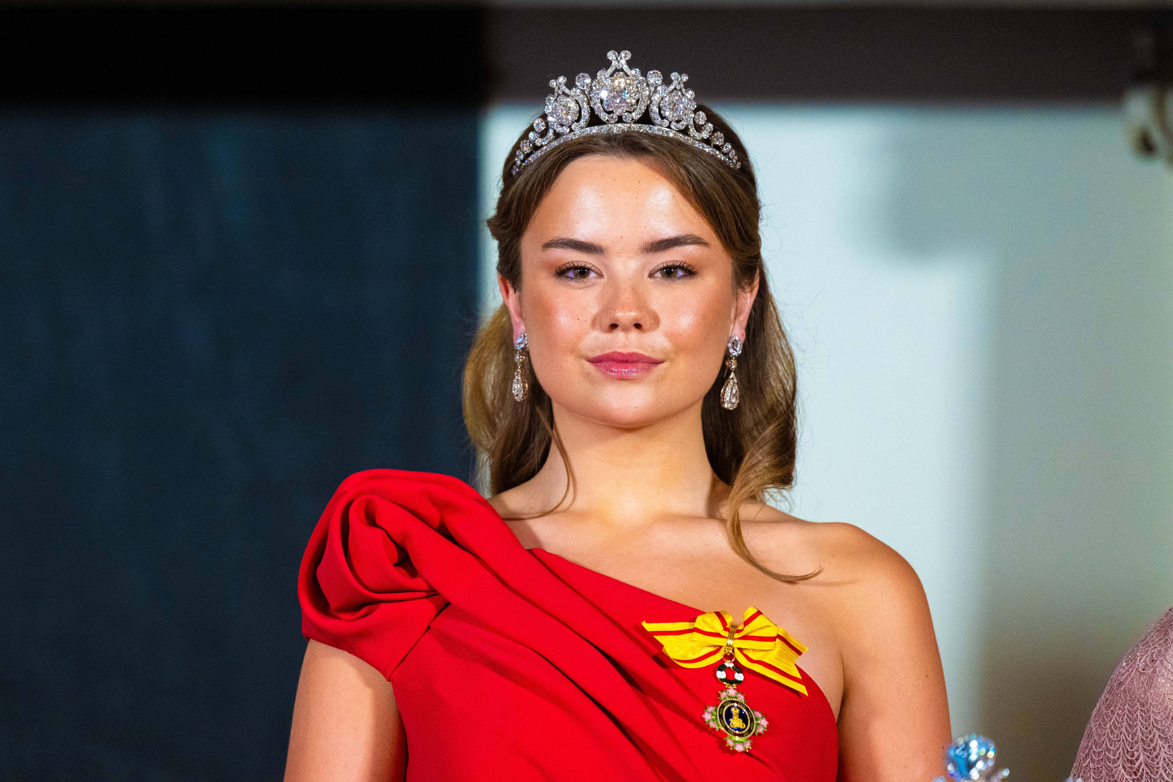 Heute.at - Erster Diadem-Auftritt! Prinzessin Ariane verzaubert