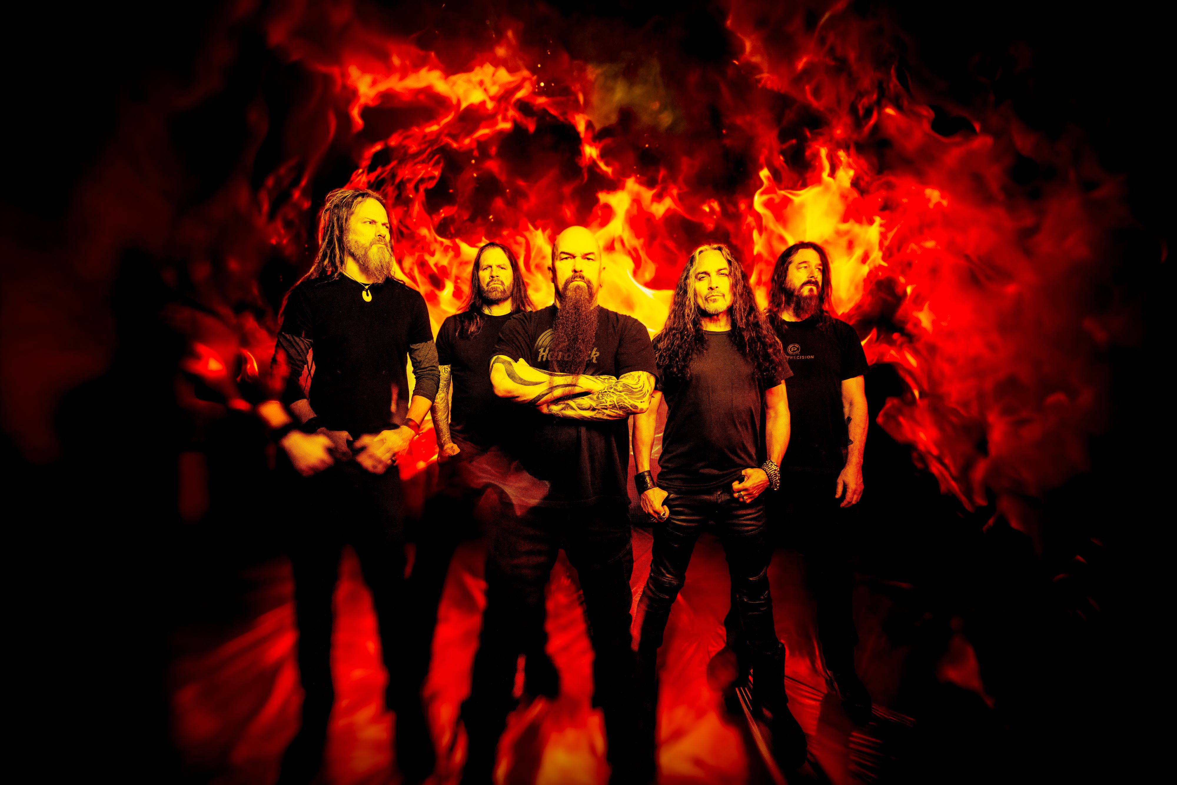 Nix für Zartbesaitete: <strong>Kerry King</strong> (Mitte) meldet sich mit neuer Band und neuer Musik zurück.