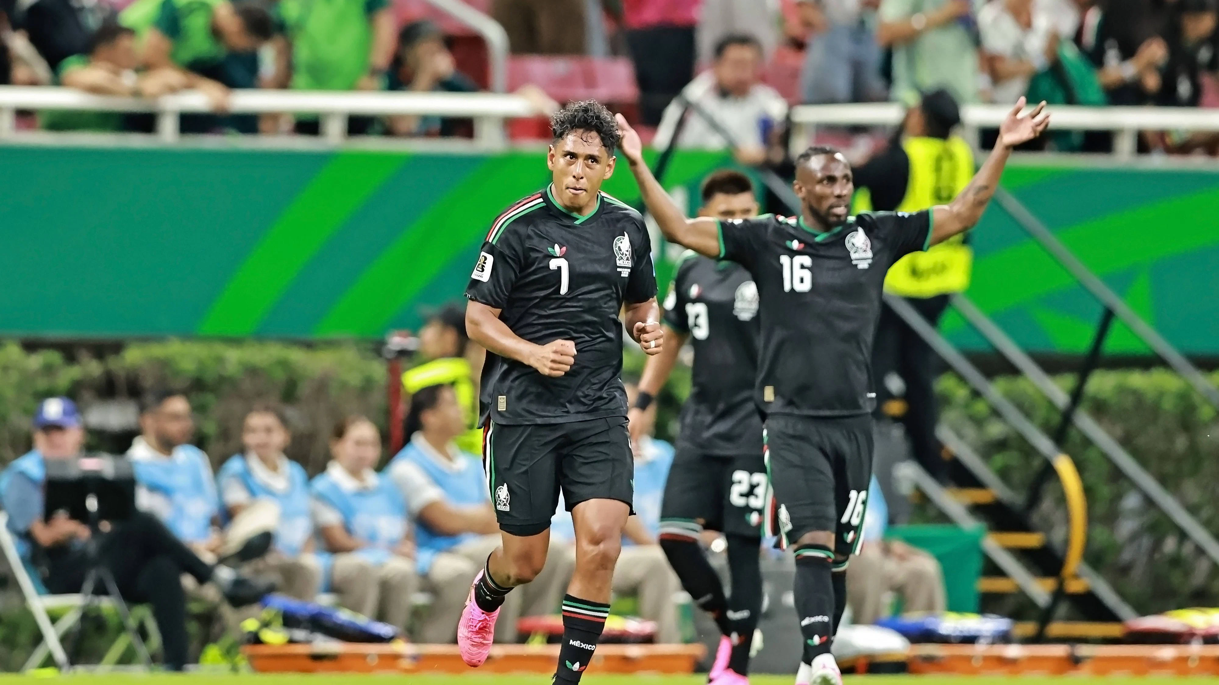 June 18, 2026, Guadalajara, Jalisco, Mexico: Luis Romo of Mexico celebrates after scoring the first goal of his team during the match between Mexico and Korea Republic for the 2st round of the group A of the FIFA World Cup, WM, Weltmeisterschaft, Fussball 2026, at Guadalajara Stadium, in Guadalajara, Mexico on June 18, 2026. Photo: /DiaEsportivo Guadalajara Mexico - ZUMAh208 20260618_zsp_h208_055 Copyright: xHeulerxAndreyx