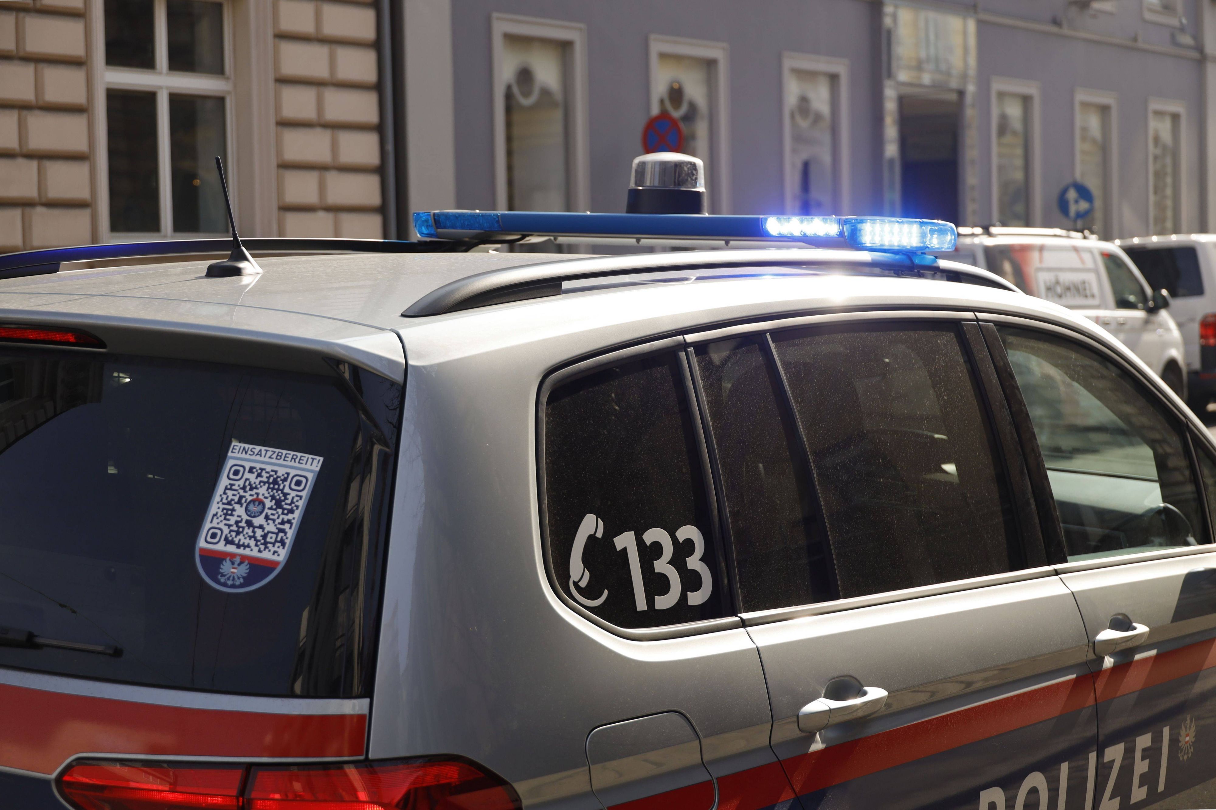 Die Polizei hat Ermittlungen übernommen. (Symbolbild)