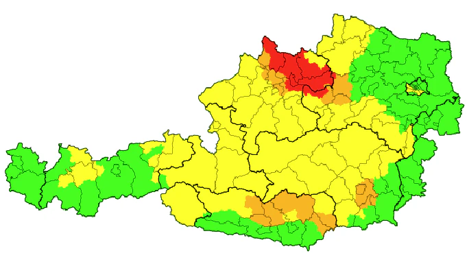 Gewitter und Hagel: Warnstufe Rot in Linz und dem Mühlviertel sowie dem angrenzenden Niederösterreich. (Stand 14:45)