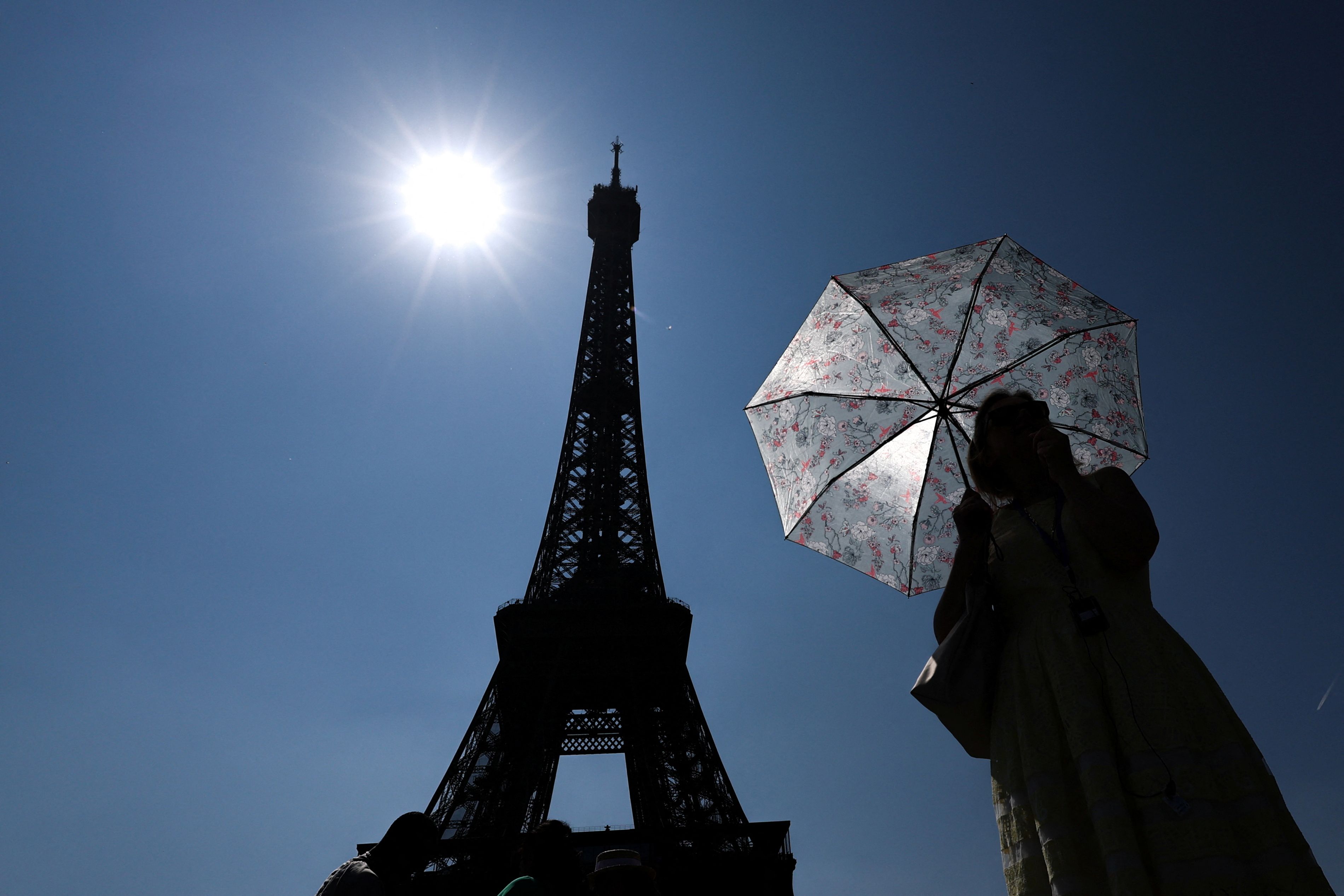 Paris stöhnt unter Temperaturen von bis zu 41 Grad.