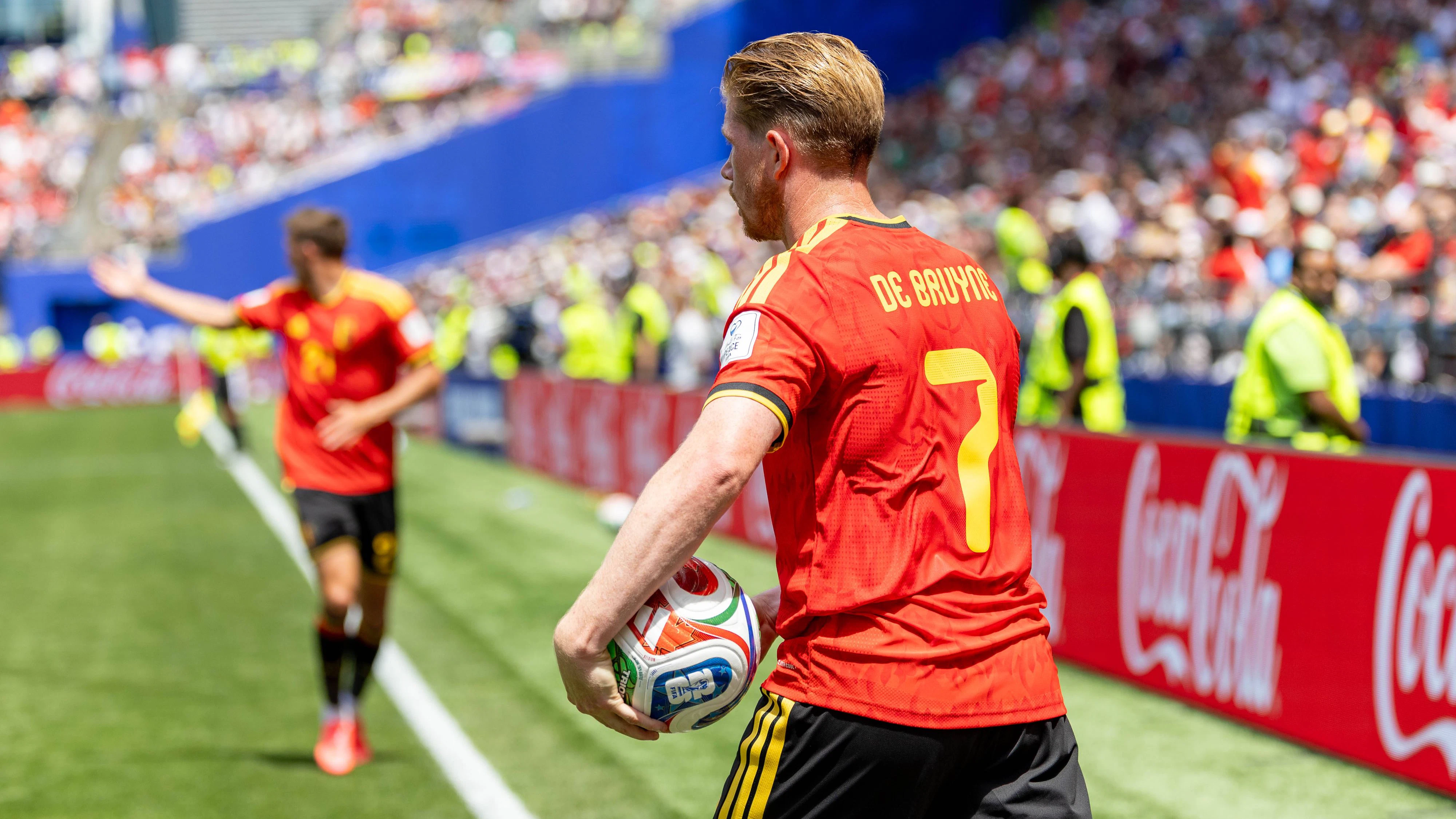 Kevin de Bruyne ist bei Belgien für die Standards verantwortlich. 