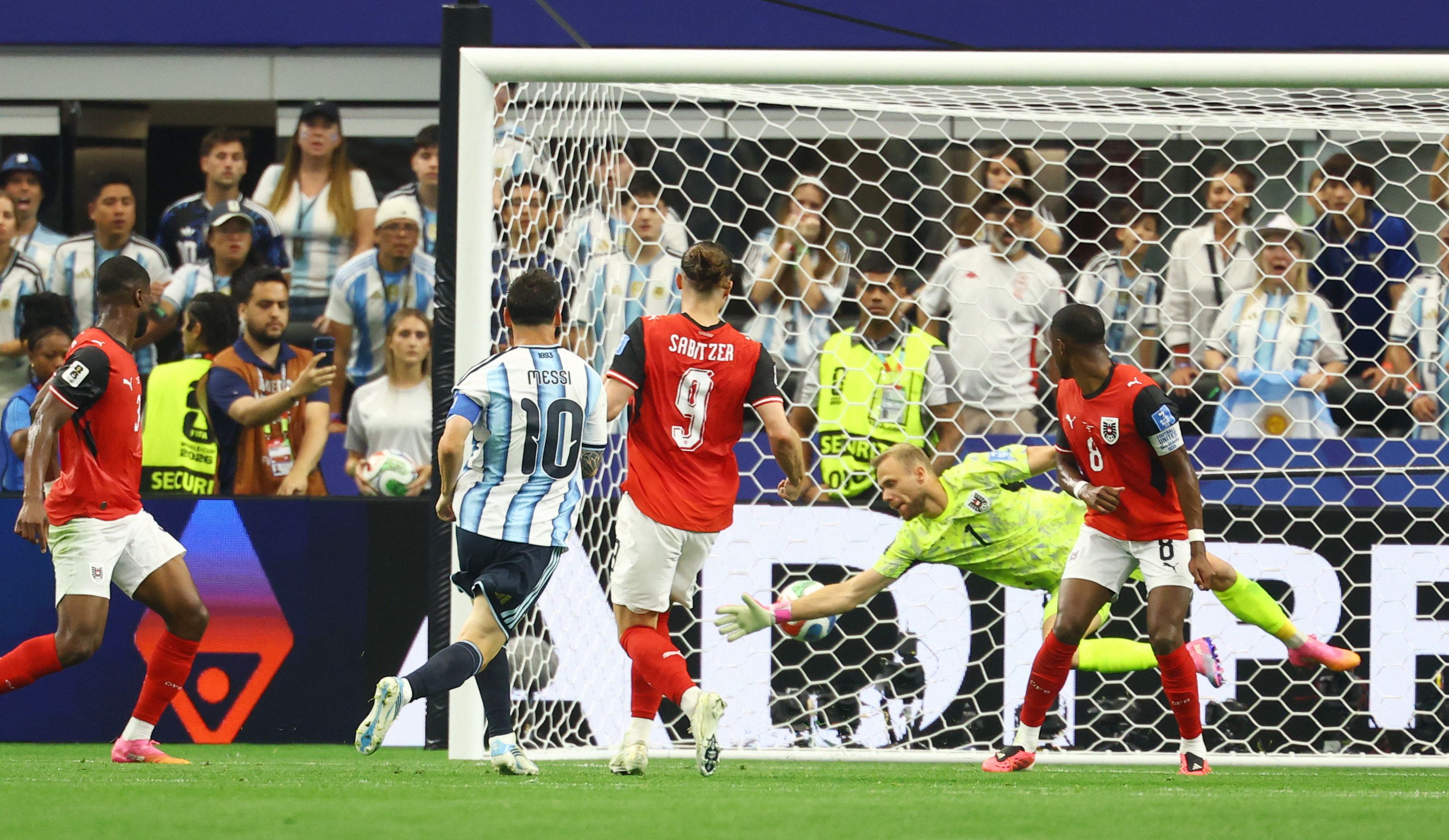 Lionel Messi 