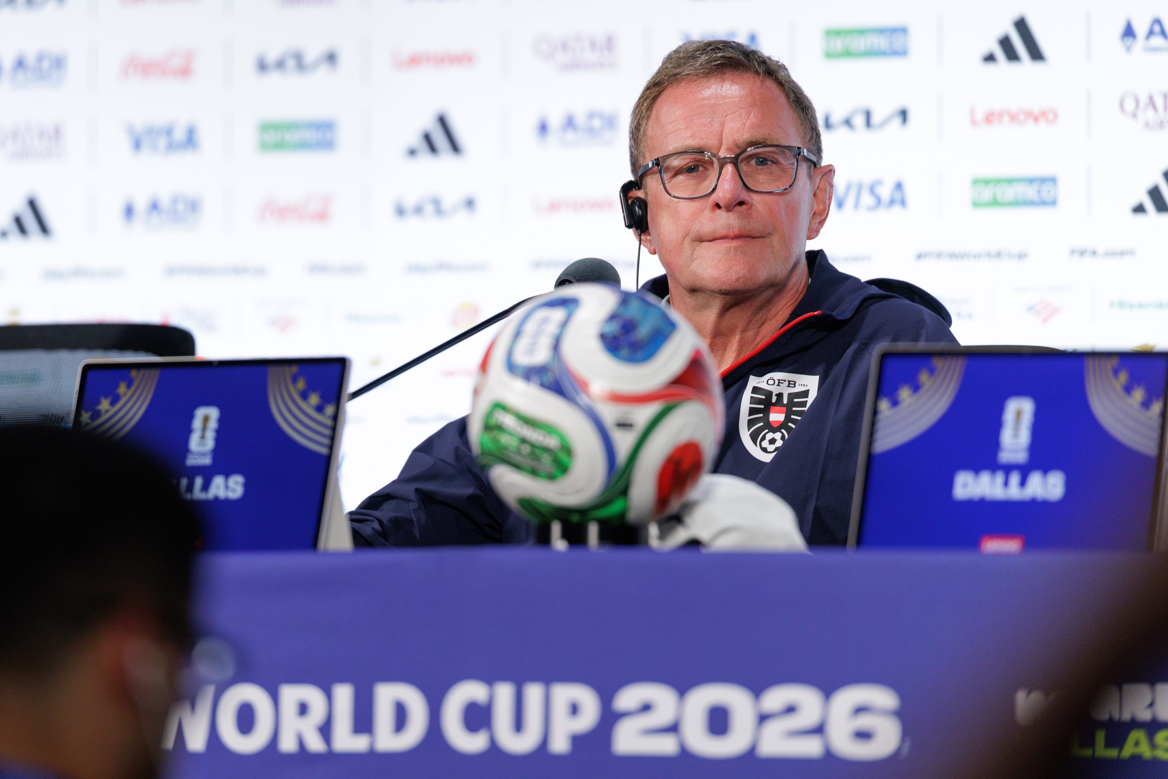 Ralf Rangnick hat sich bereits auf eine Startelf festgelegt. 