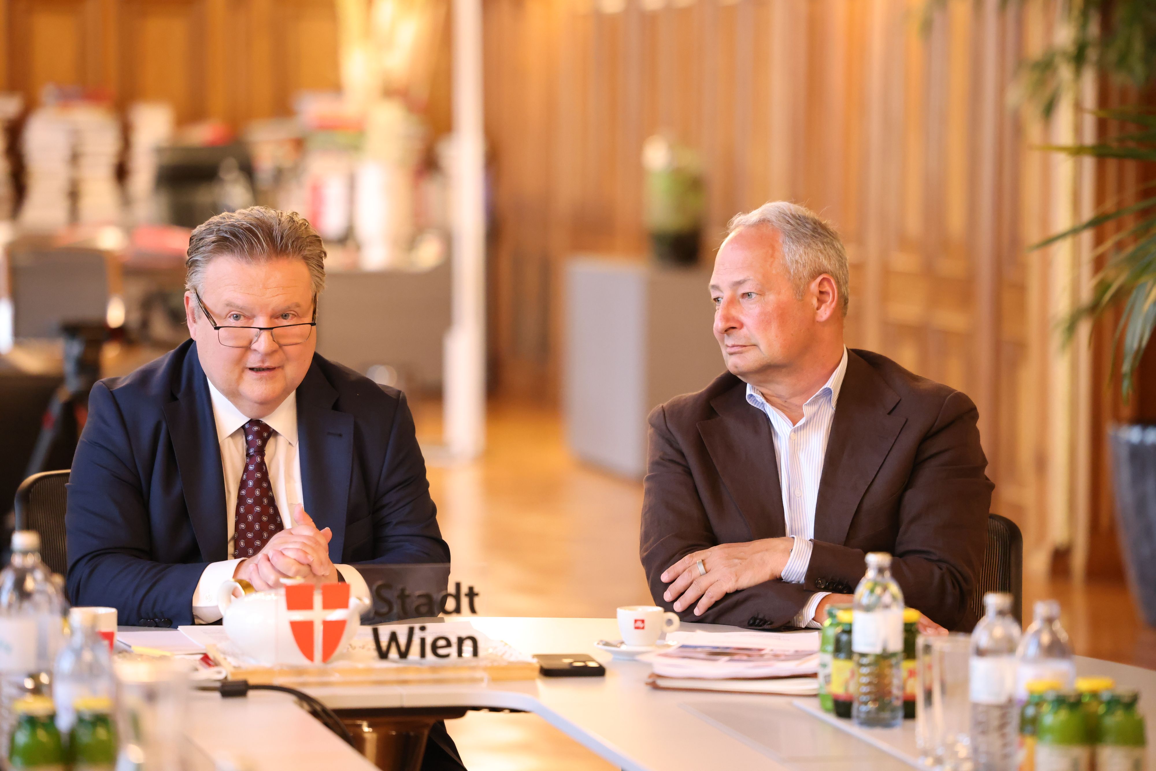 Bürgermeister Michael Ludwig und EU-Abgeordneter Andreas Schieder (SP).