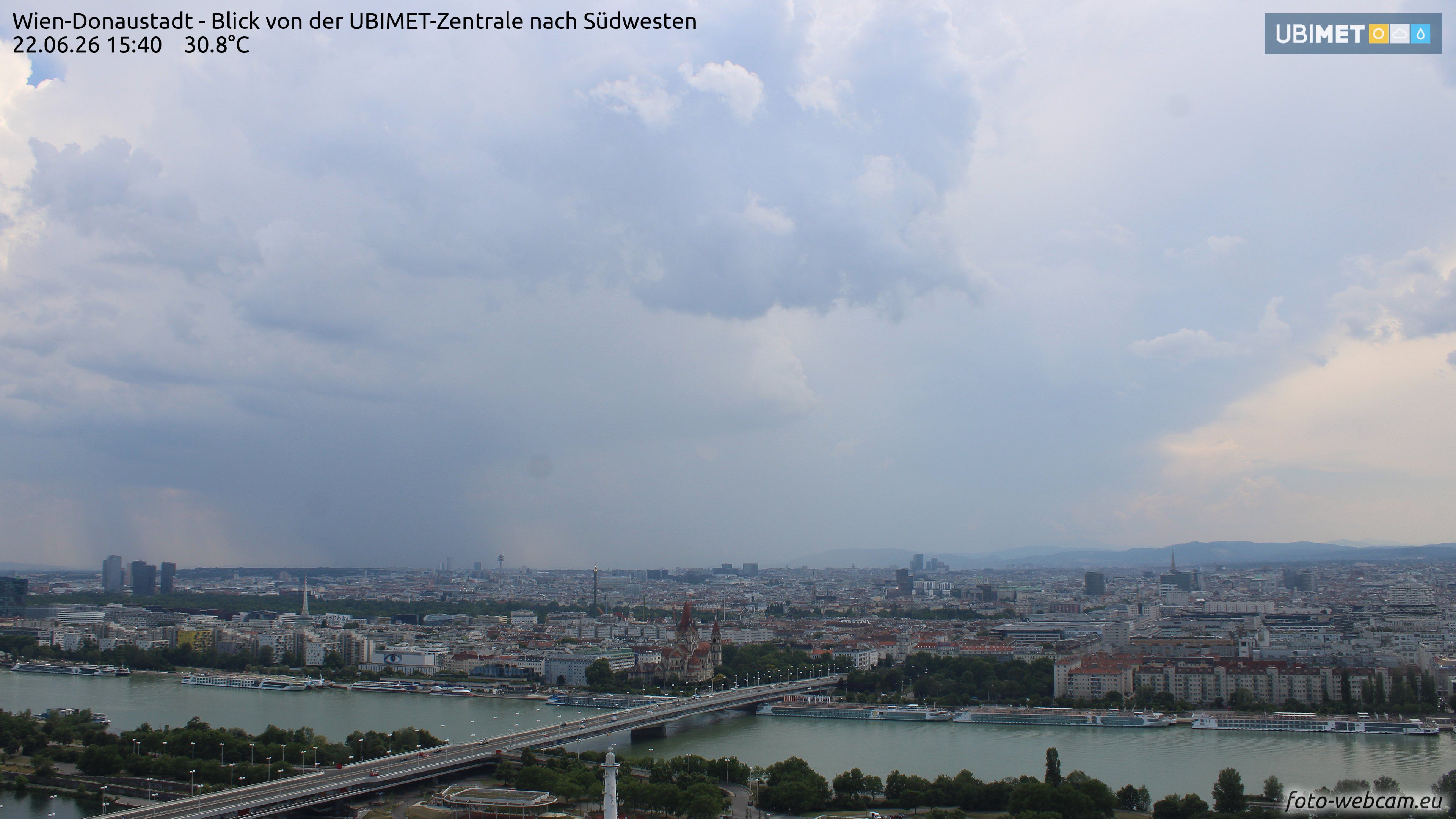 Heute.at - Jetzt treffen sie Wien! Starkregen-Gewitter im Anmarsch