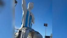 Größte Messi-Statue in Argentinien enthüllt
