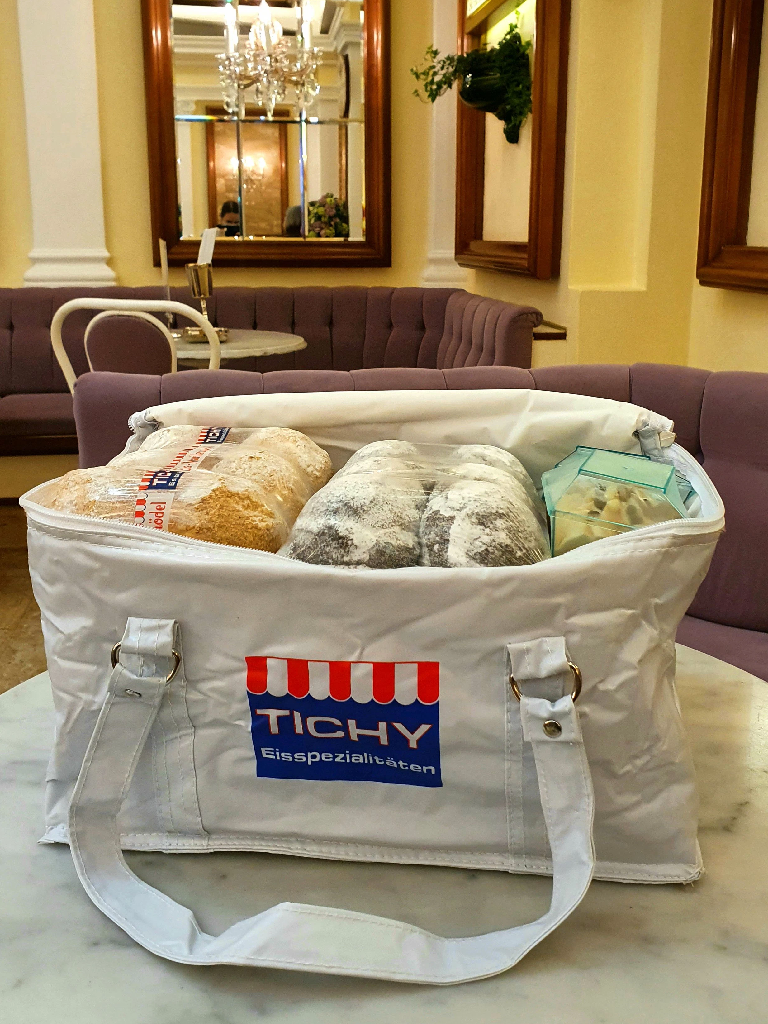 3x Eis-Kühltaschen im Tichy-Style mit verschiedenen Eis-Köstlichkeiten gewinnen