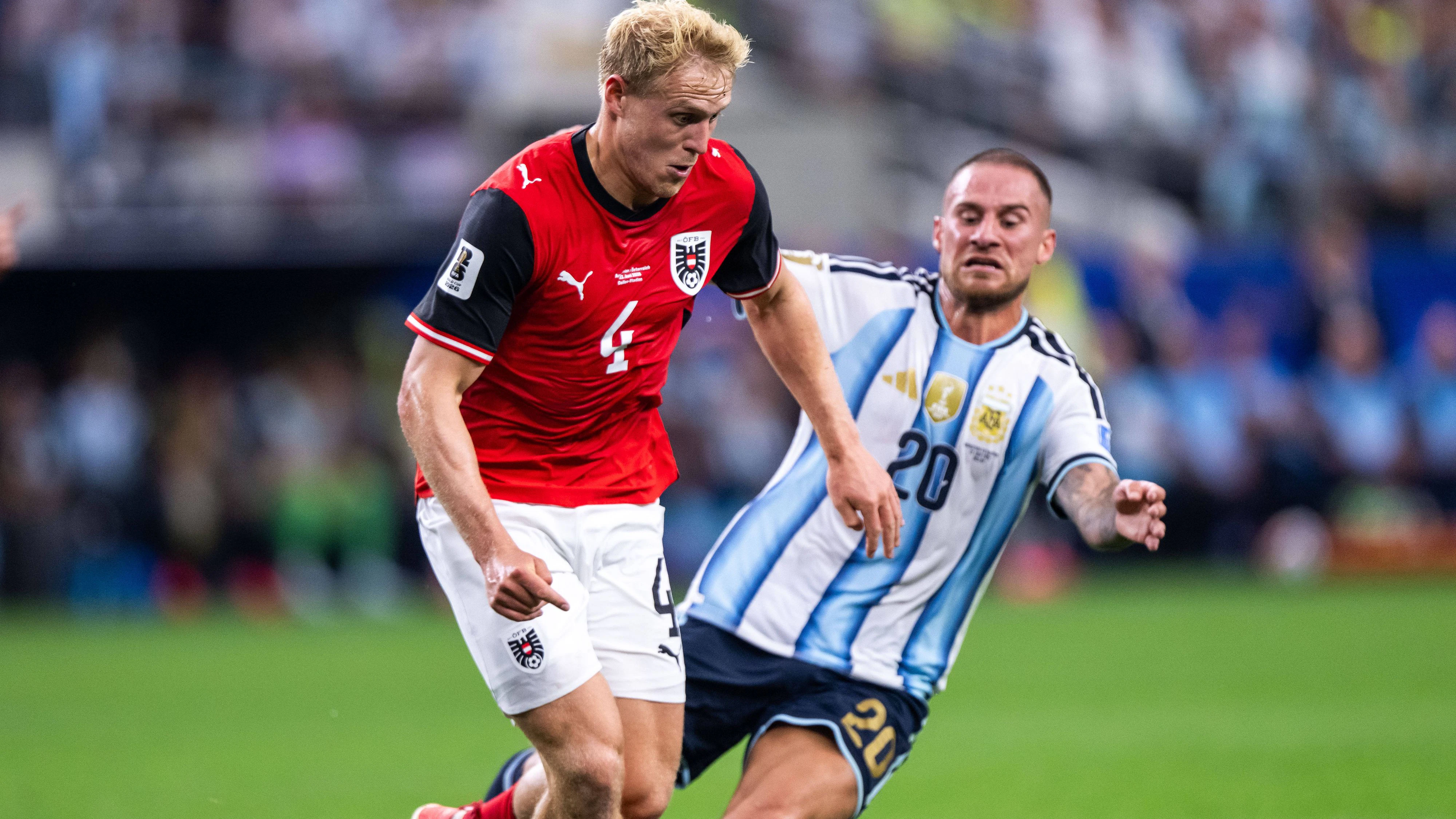 260622 Xaver Schlager of Austria and Alexis Mac Allister of Argentina during the FIFA World Cup, WM, Weltmeisterschaft, Fussball 2026 football match between Argentina and Austria on June 22, 2026 in Dallas. Photo: Ludvig Thunman / BILDBYRAN / kod LT / LT0807 fotboll football soccer fotball vm fotbolls-vm fotball-vm fotbolls-vm 2026 fifa world cup 2026 day 12 bbeng *** June 22, 2026 PUBLICATIONxNOTxINxSWExNORxFINxDEN Copyright: LUDVIGxTHUNMAN BB260622LT073
