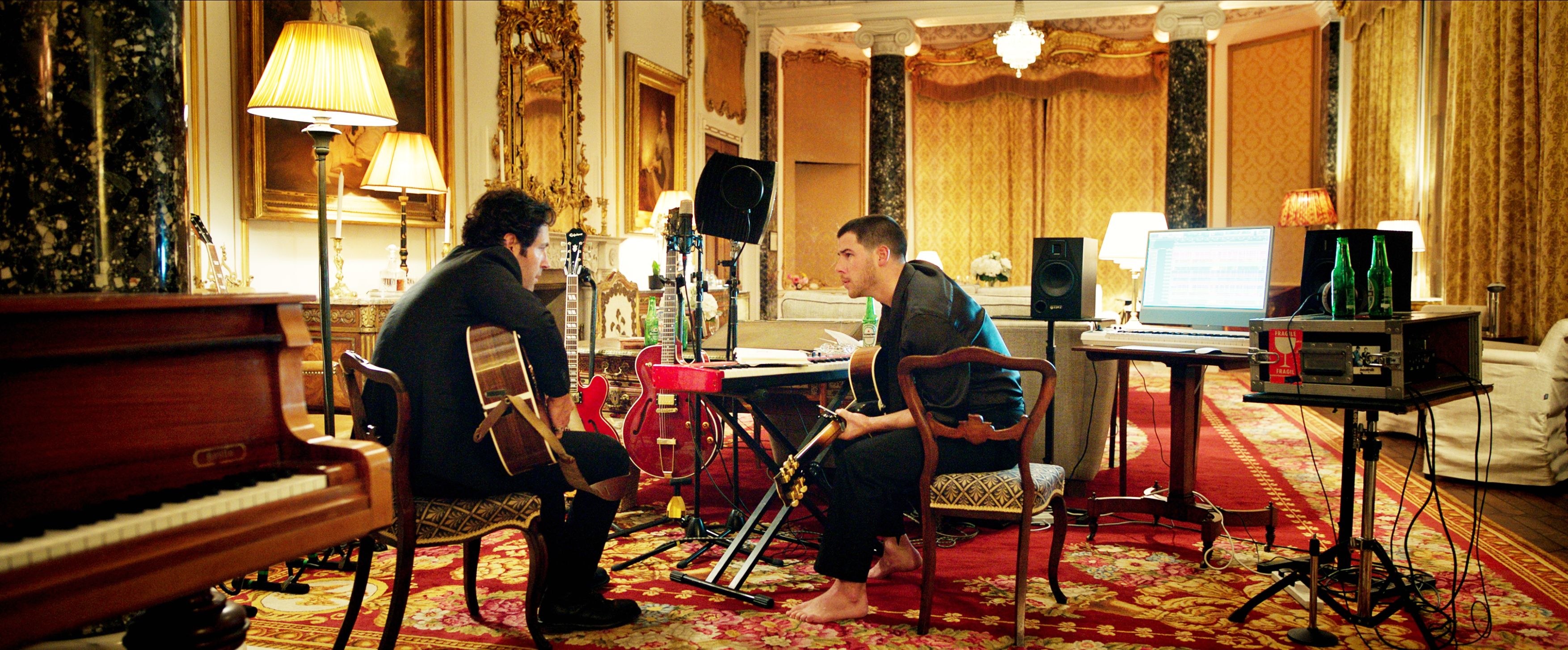 Paul Rudd und Nick Jonas (v.l.) glänzen im neuen Kinofilm 