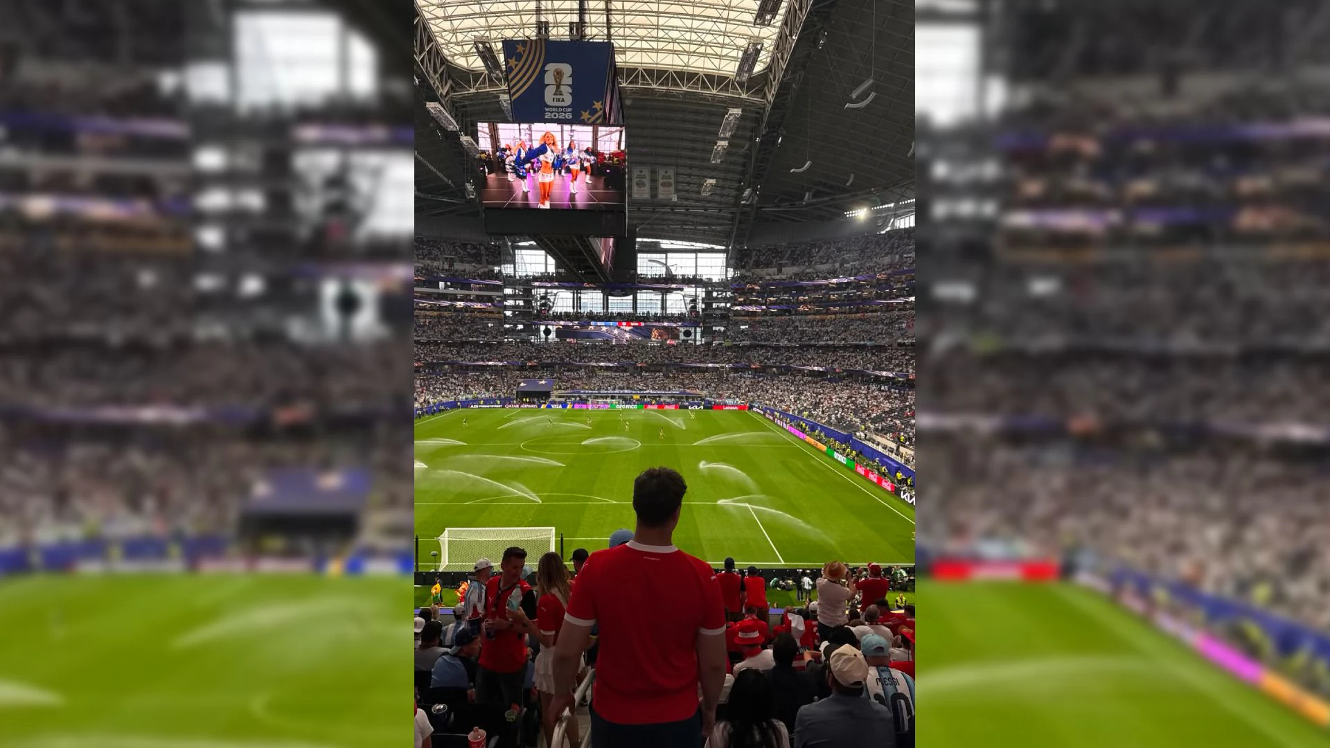 Euphorie pur: Vincents Gruppe reist der ÖFB-Elf in der Gruppenphase hinterher.