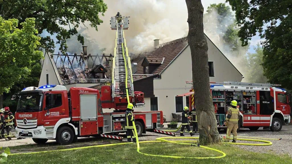 Das beliebte Ausflugslokal Gasthaus Gamshöhe stand Dienstagnachmittag in Flammen.