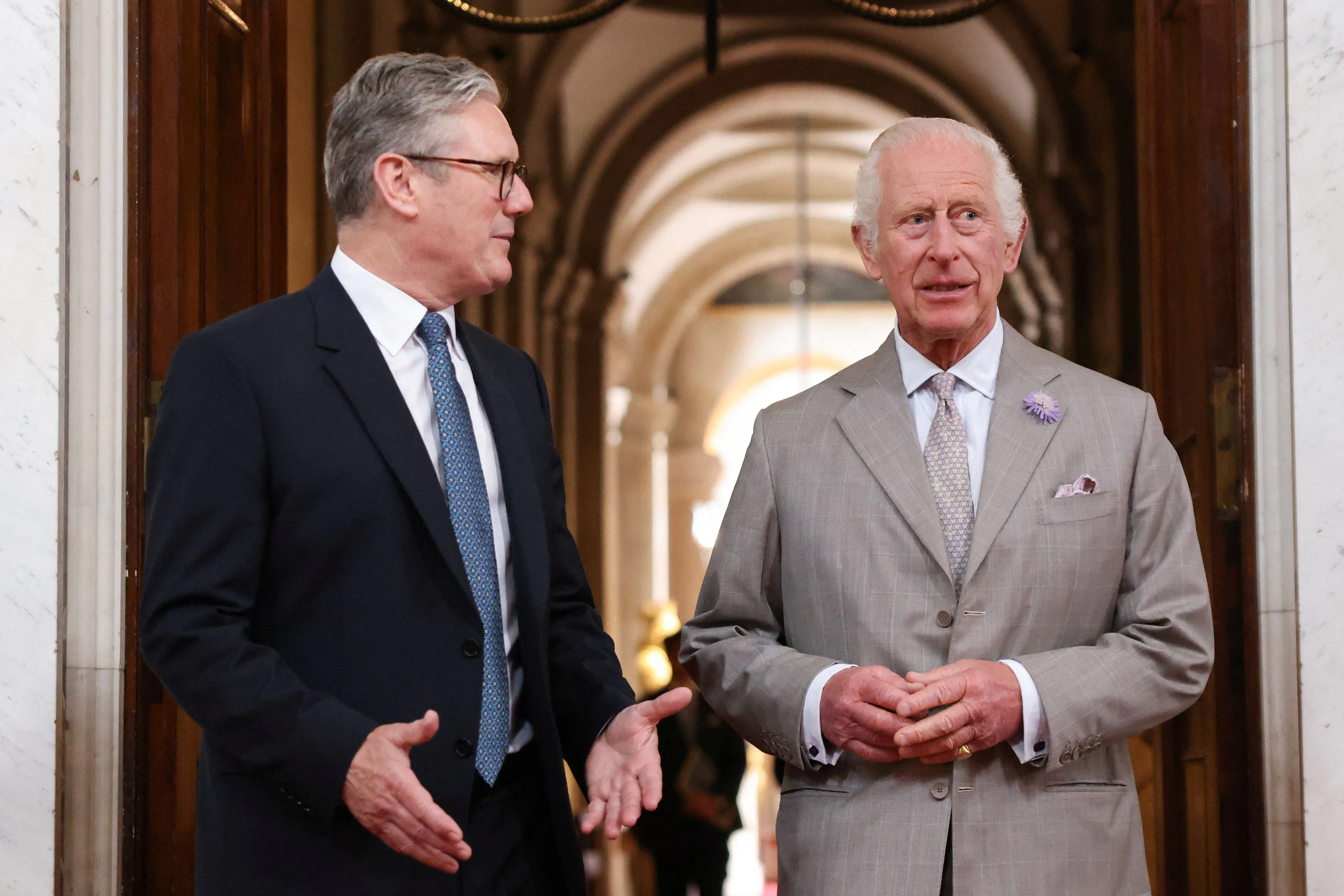 Montagfrüh informierte Keir Starmer König Charles von seinem geplanten Rückzug